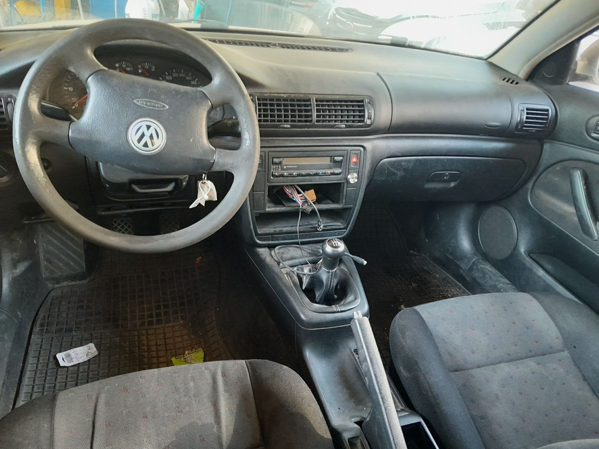 VOLKSWAGEN Passat B5 (1996-2005) Двигун AHU 25789252