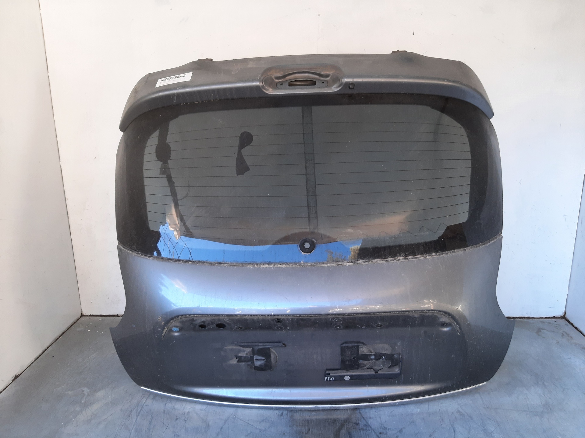 NISSAN Juke YF15 (2010-2020) Крышка багажника K0100BV8BA 18800499