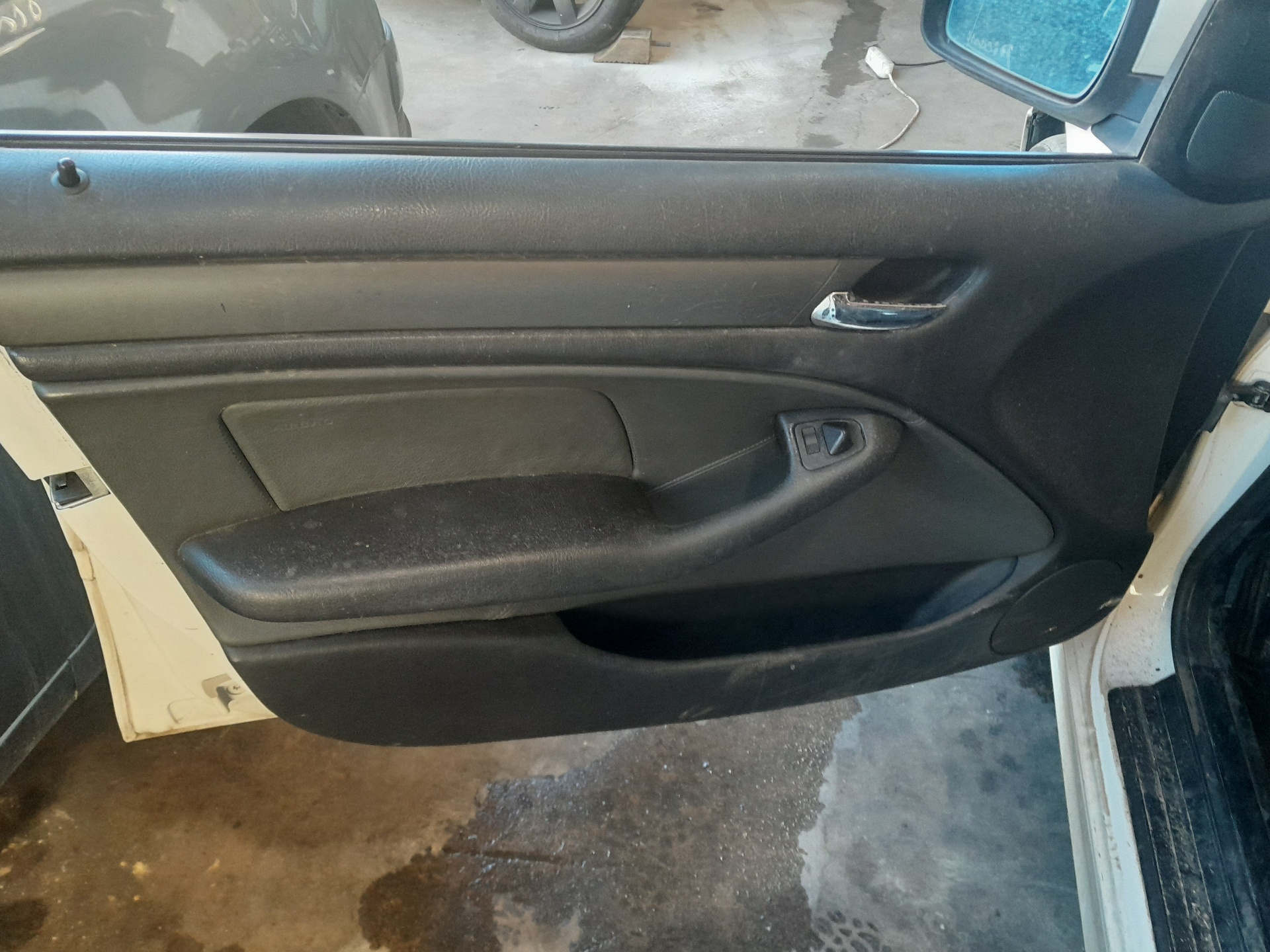 AUDI 3 Series E46 (1997-2006) Front Right Door Airbag SRS 348217438084 25099698