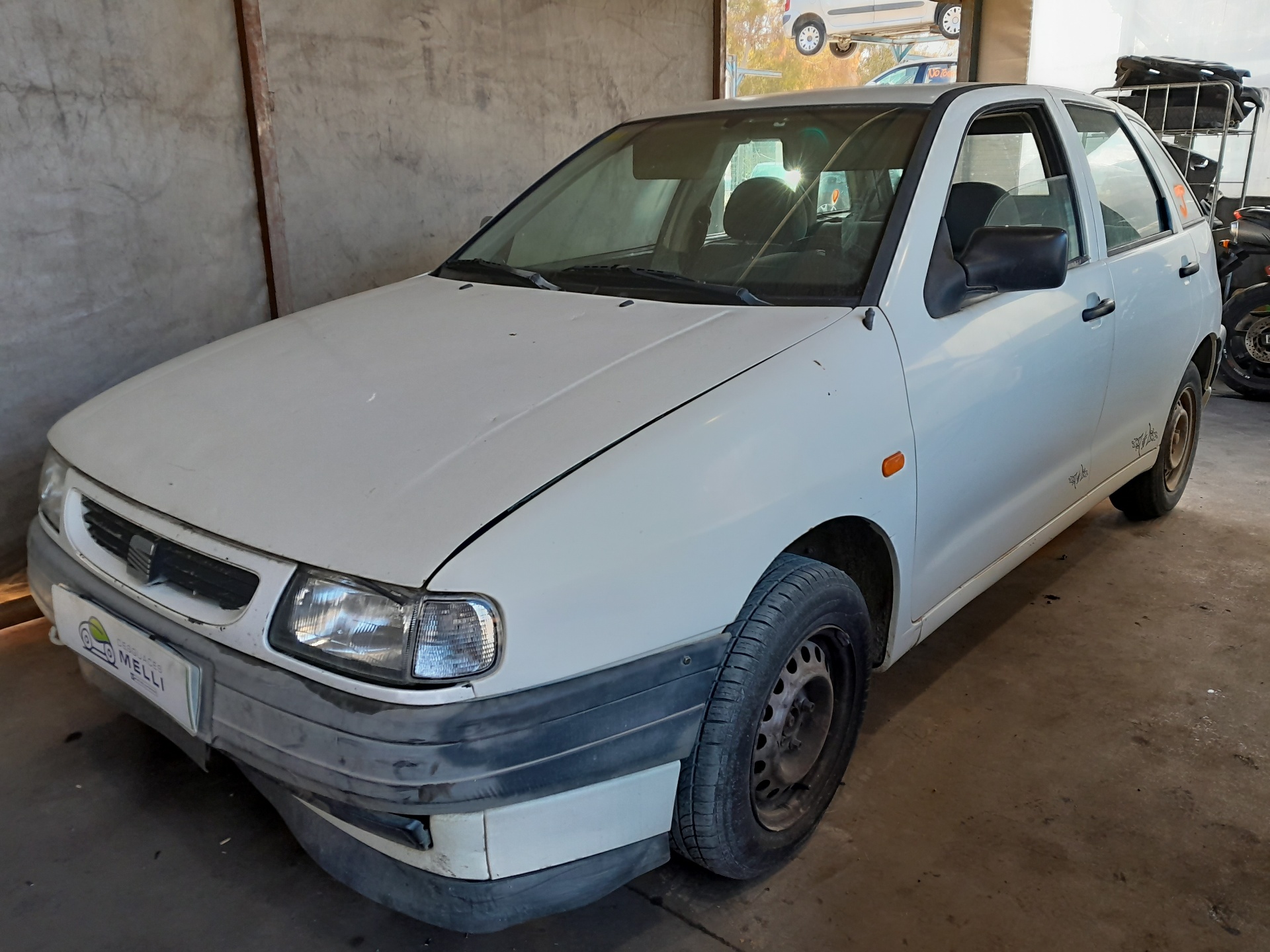 SEAT Ibiza 2 generation (1993-2002) Priekinių kairių durų veidrodis 415312301 24121333