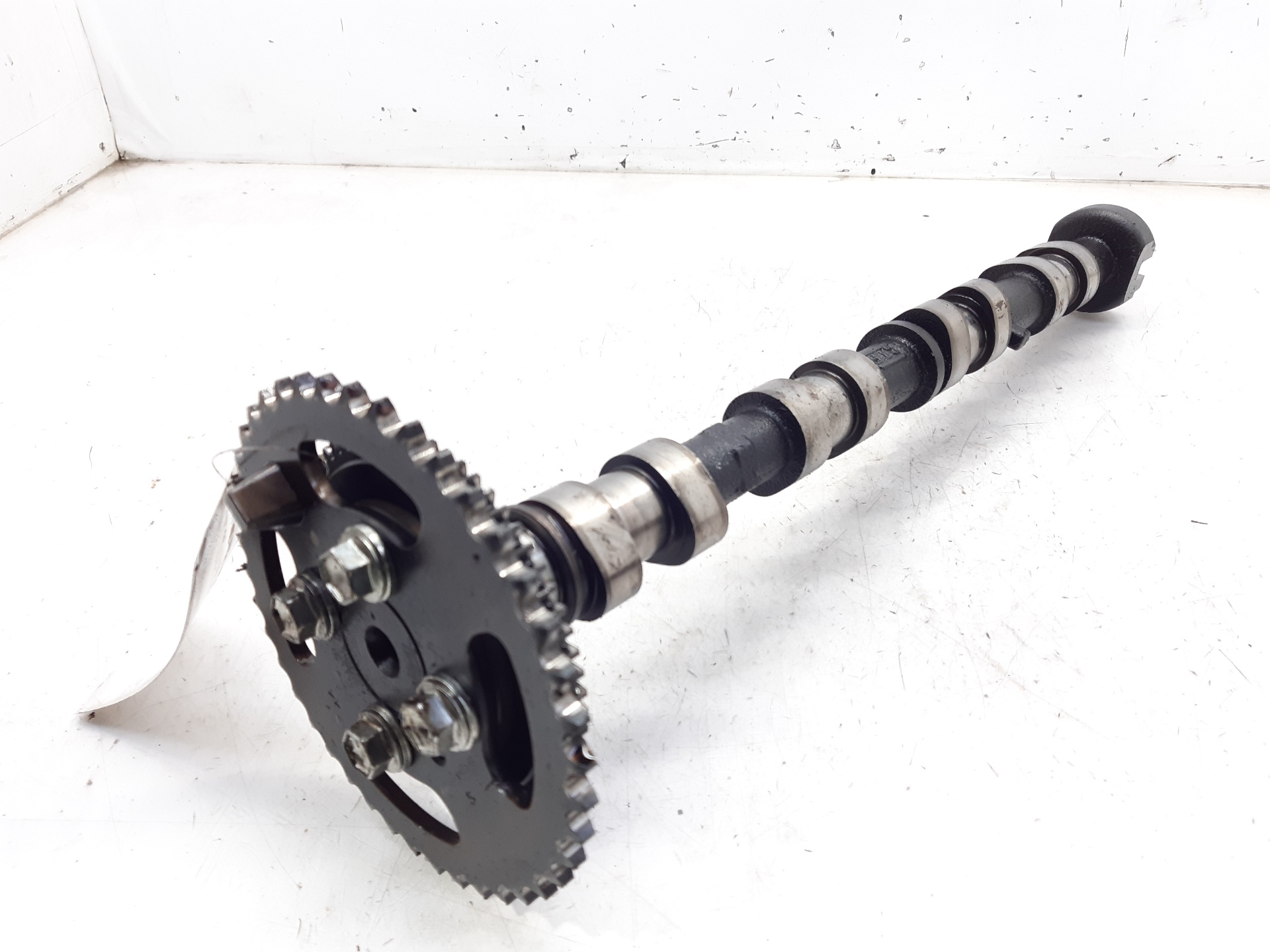 TOYOTA Verso 1 generation (2009-2015) Exhaust Camshaft 135020R011 18763657