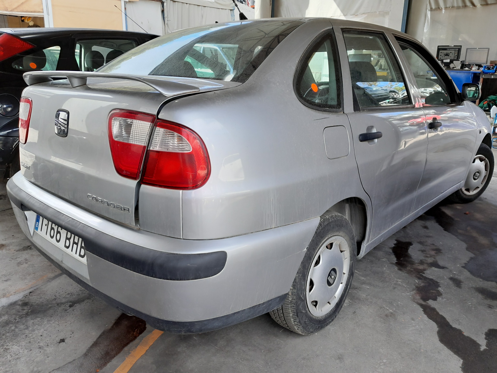 SEAT Ibiza 2 generation (1993-2002) Бабина 032905106B 22458038