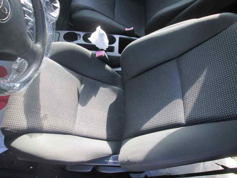 TOYOTA Corolla Verso 1 generation (2001-2009) Стеклоподъемник задней левой двери 698400F020 20165882