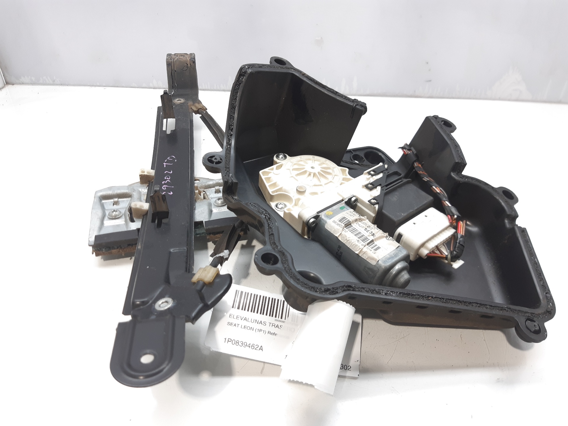 SEAT Leon 2 generation (2005-2012) Rear Right Door Window Regulator 1P0839462A 22463480