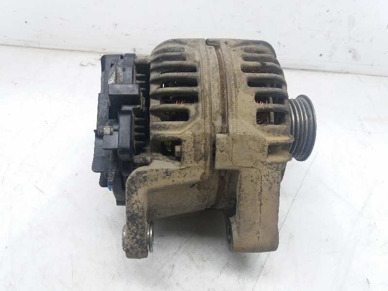 Alternador Z12XE 24437120 de Opel Corsa c (x01) 2003-2009 75 CV con 229569 km - pieza usada