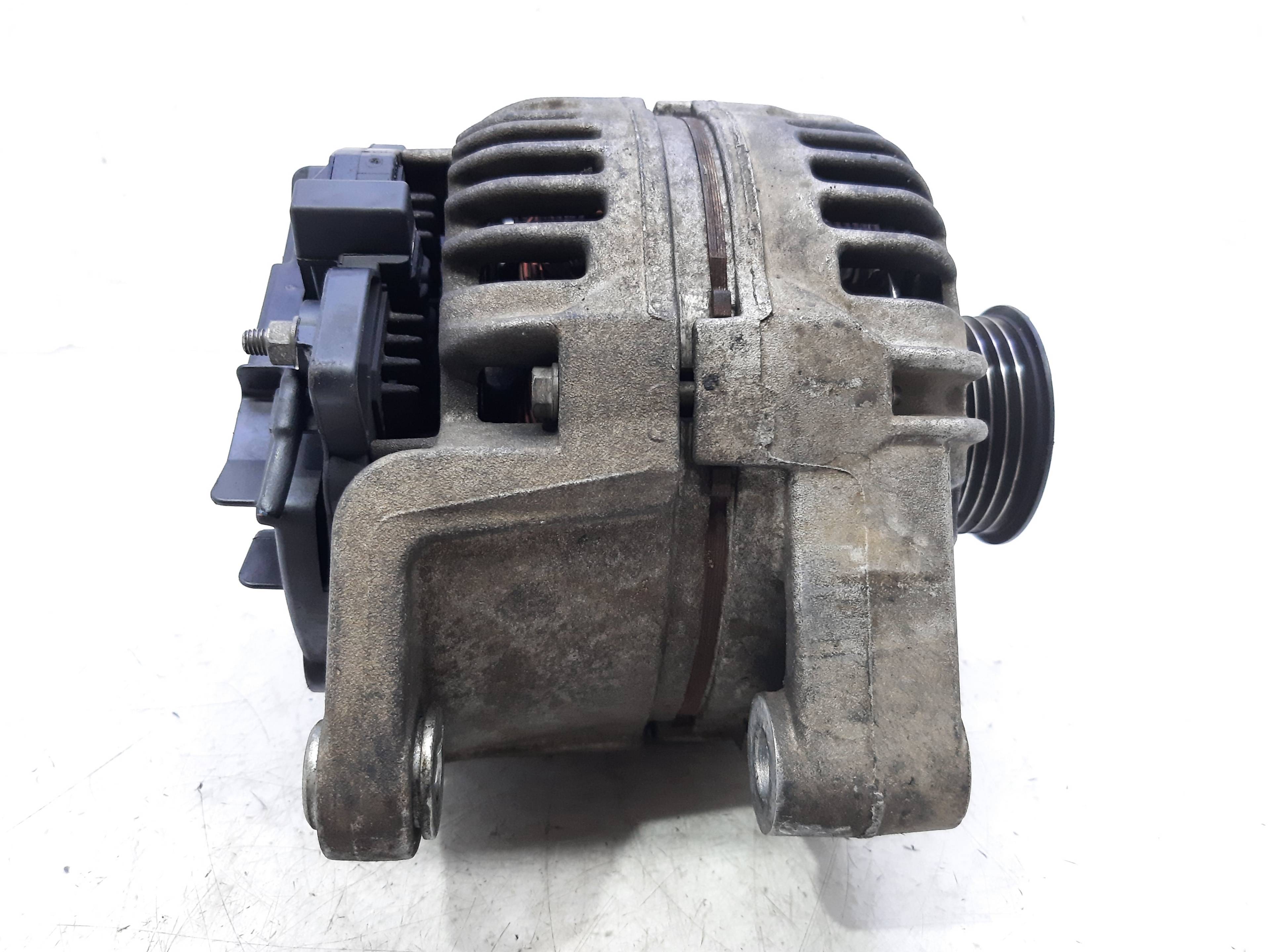 OPEL Astra J (2009-2020) Alternator 55556069 18801043