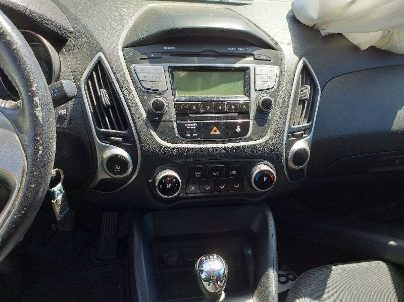 HYUNDAI Tucson 3 generation (2015-2021) Άλλα μέρη του σώματος 817802Y000 18402583