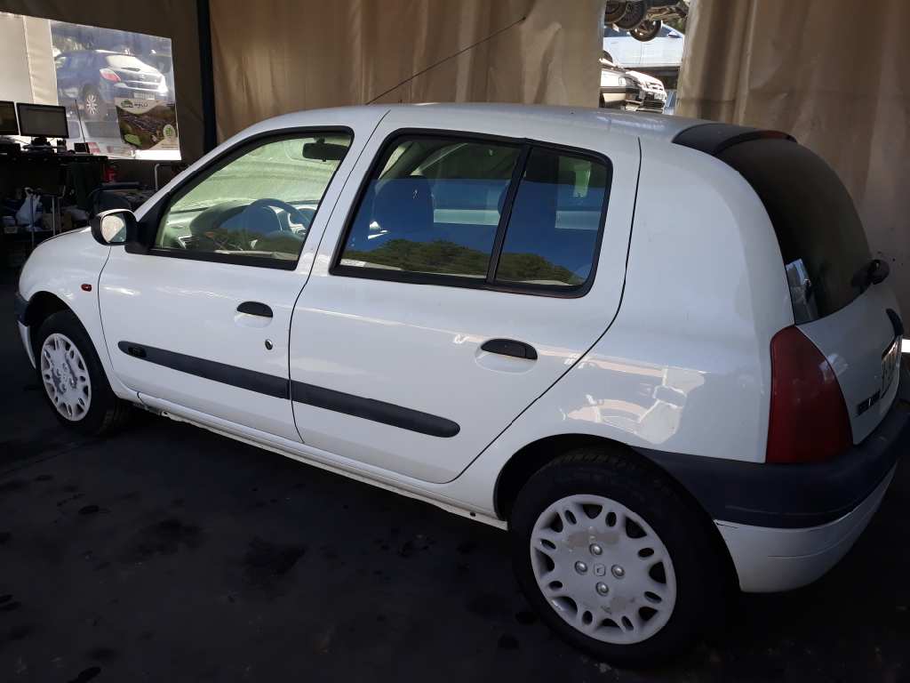 RENAULT Clio 2 generation (1998-2013) Poignée d'ouverture interne arrière gauche 96012221 22071419