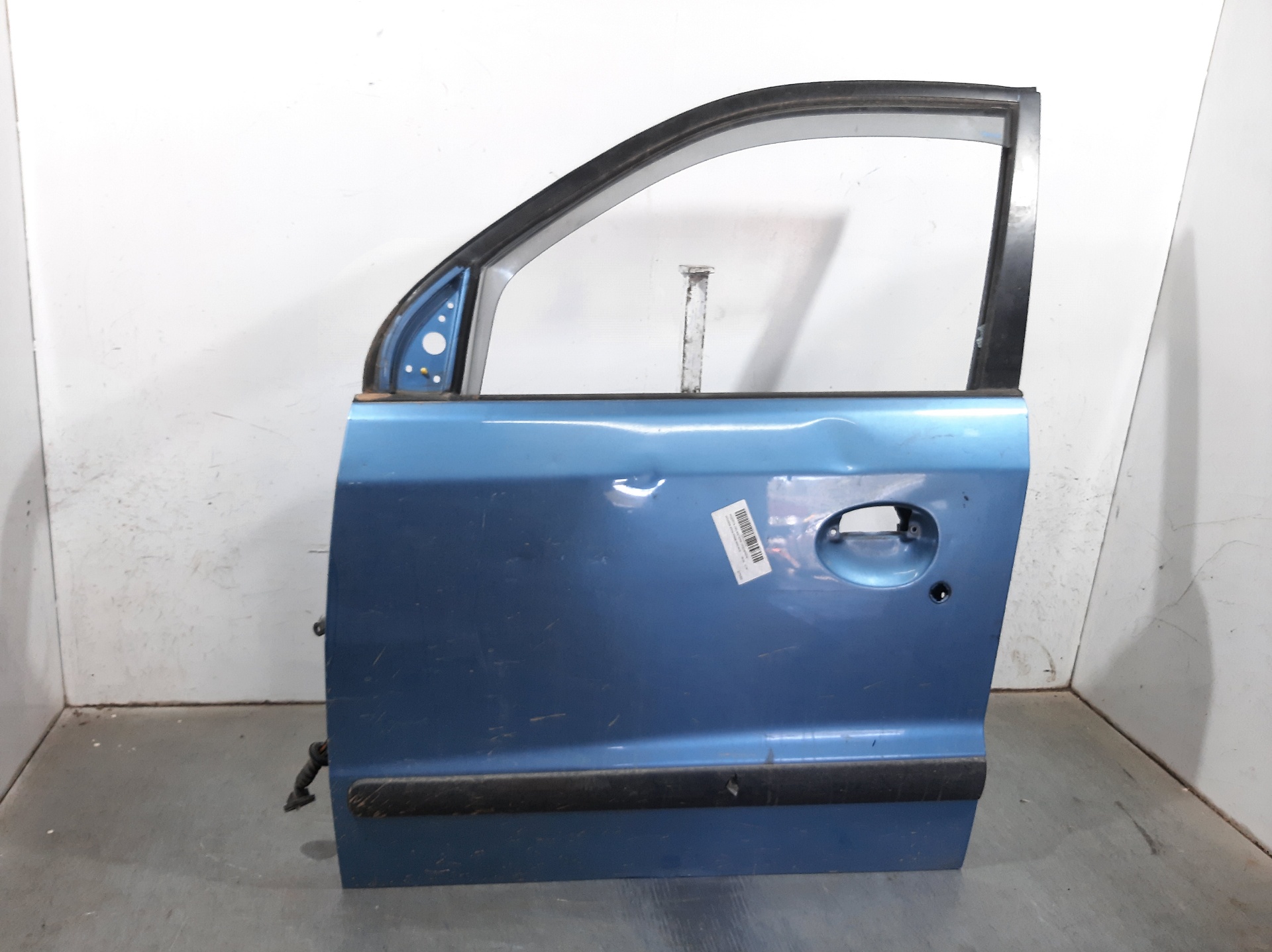 HYUNDAI Atos 1 generation (1997-2003) Front Left Door 7600305050 24051423