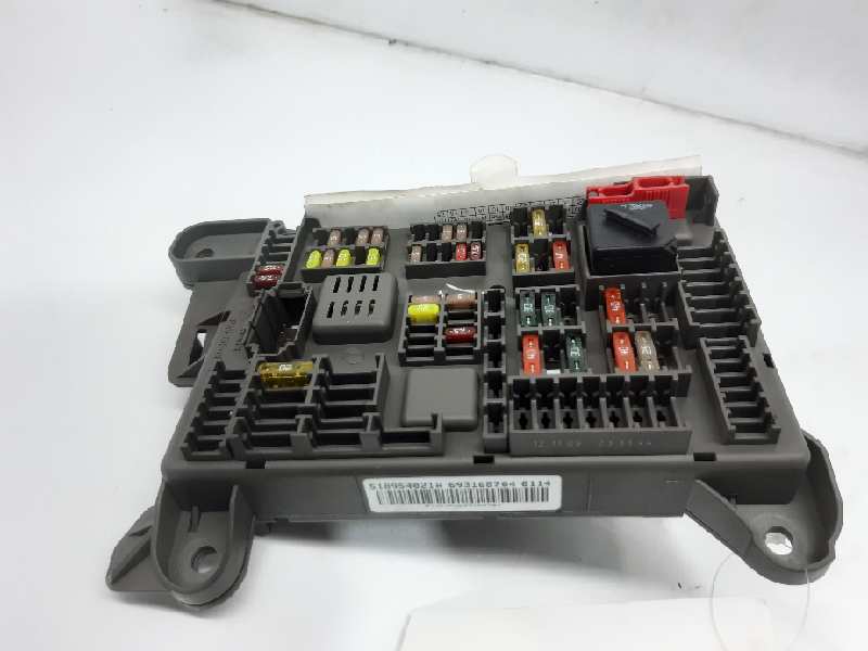 BMW X6 E71/E72 (2008-2012) Fuse Box 518954021A 18462351