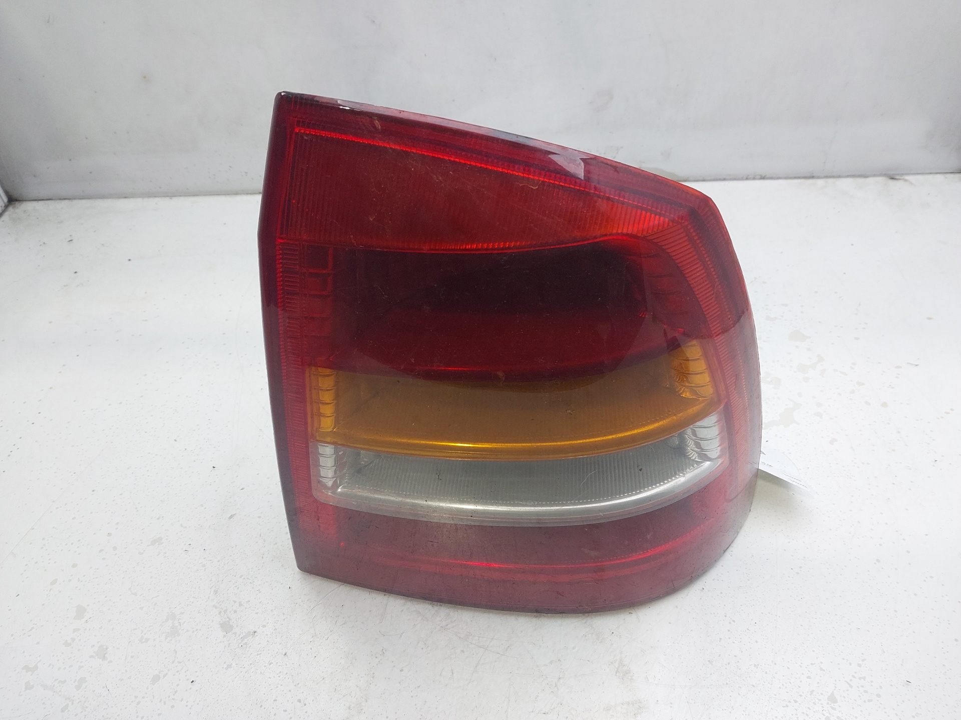 OPEL Astra H (2004-2014) Rear Right Taillight Lamp 13110931 23988689
