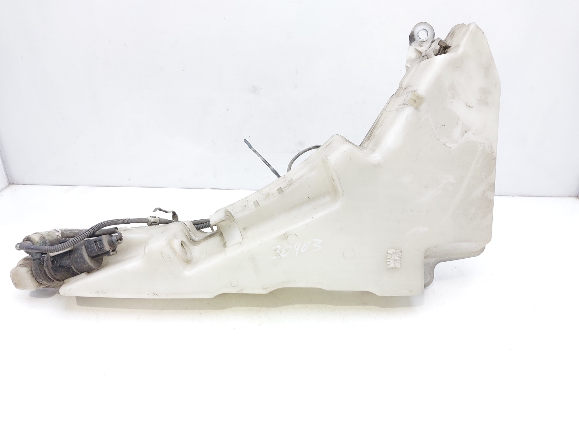 DODGE A6 C6/4F (2004-2011) Window Washer Tank 4F0955453 23018259