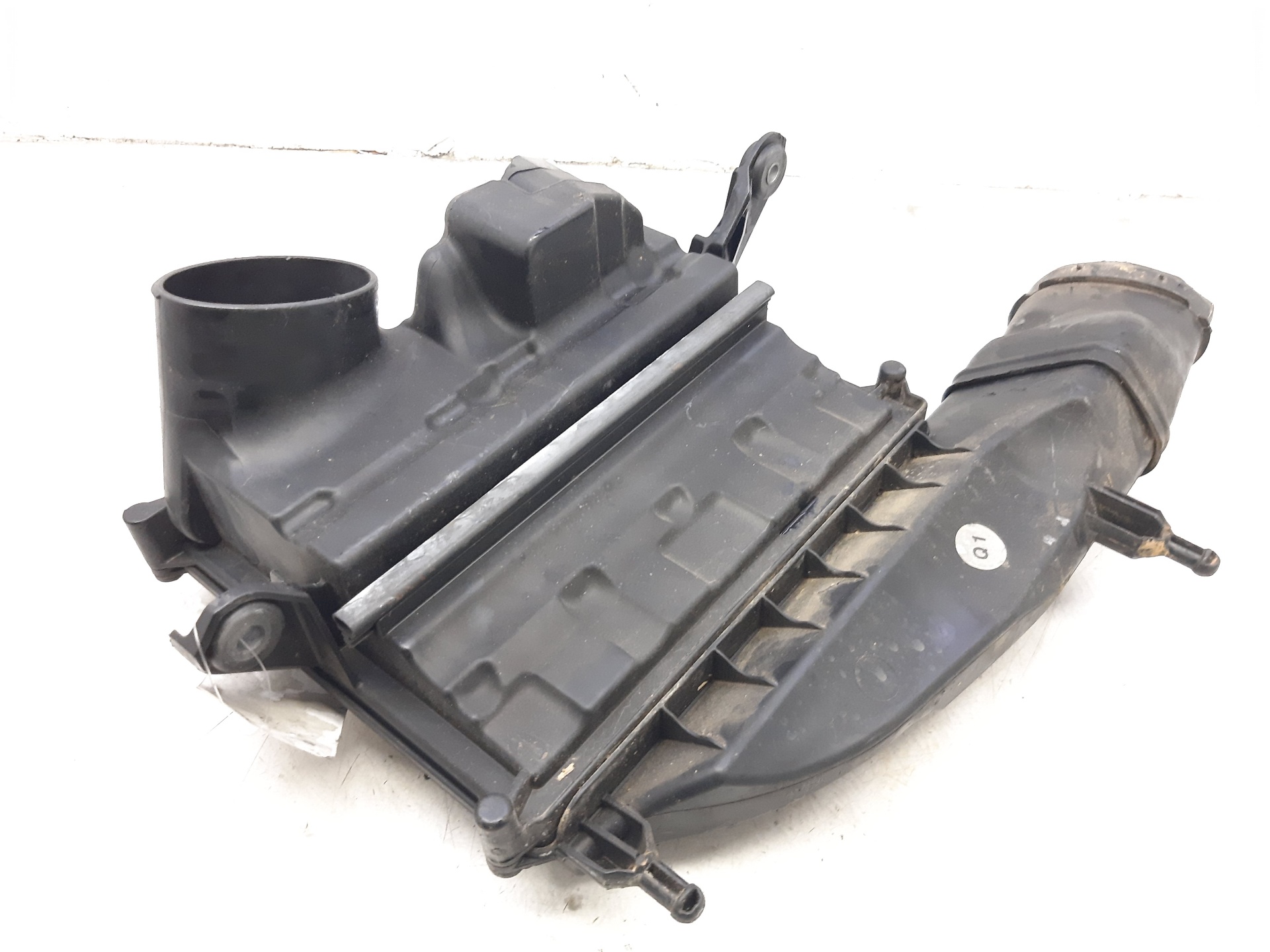 MERCEDES-BENZ CLS-Class C219 (2004-2010) Other Engine Compartment Parts A6420940204 22019091