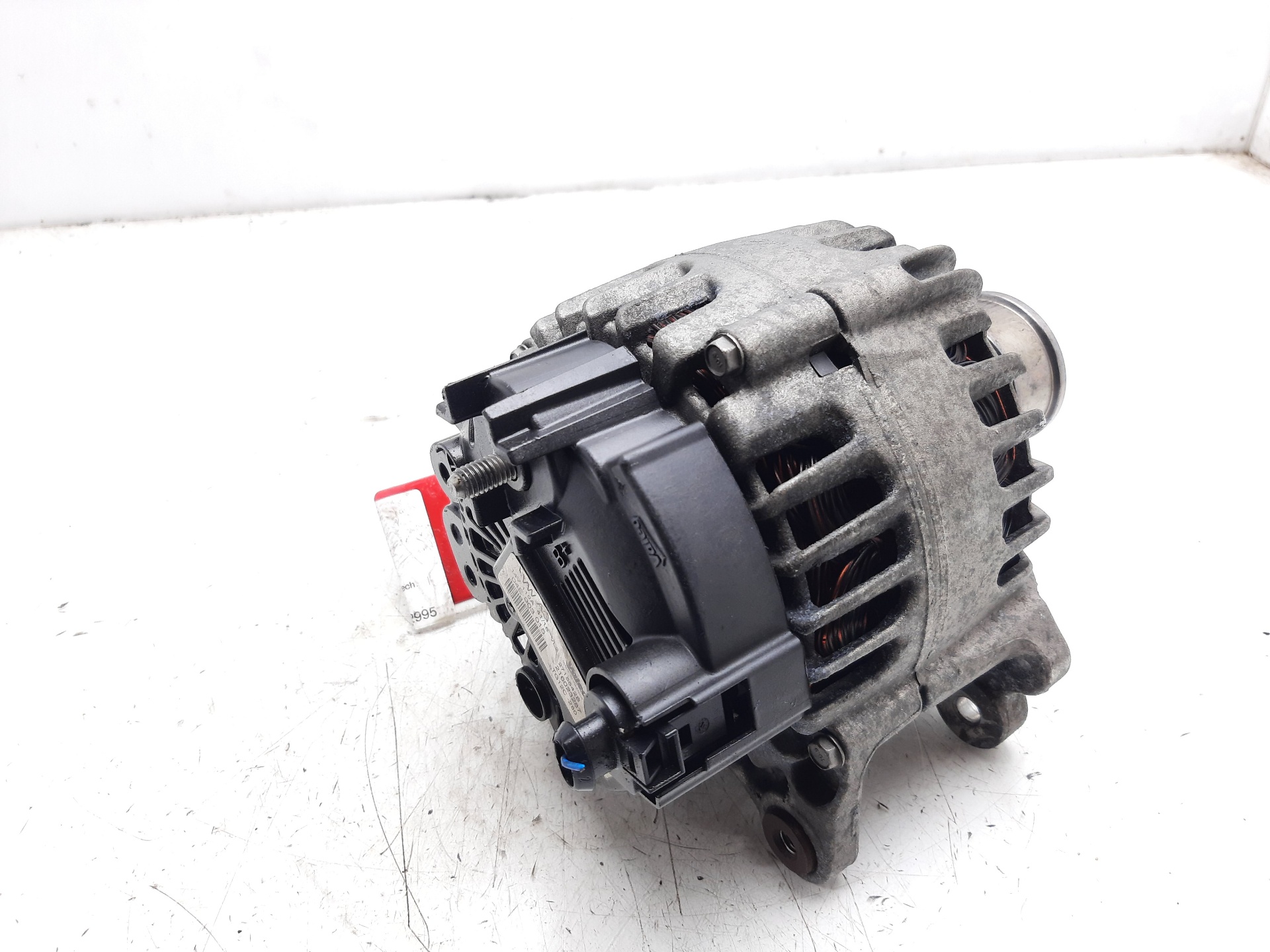 VOLKSWAGEN Golf 7 generation (2012-2024) Generator 04E903015 22639124