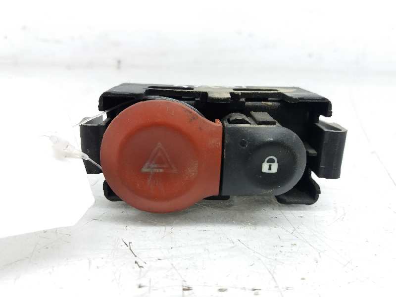 RENAULT Modus 1 generation (2004-2012) Hazard button 8200214896A 20194424