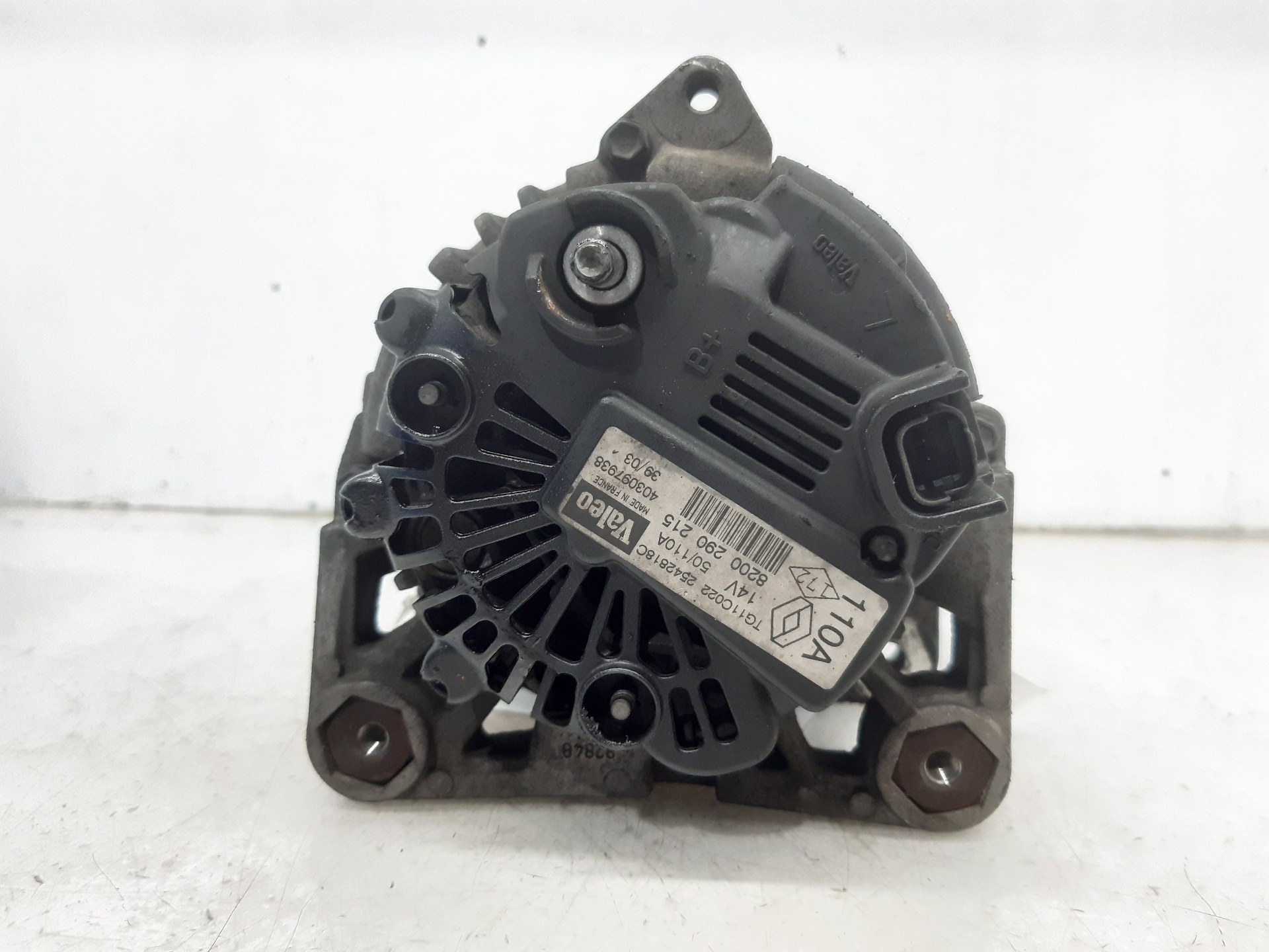 RENAULT Megane 2 generation (2002-2012) Генератор 8200290215 18653445