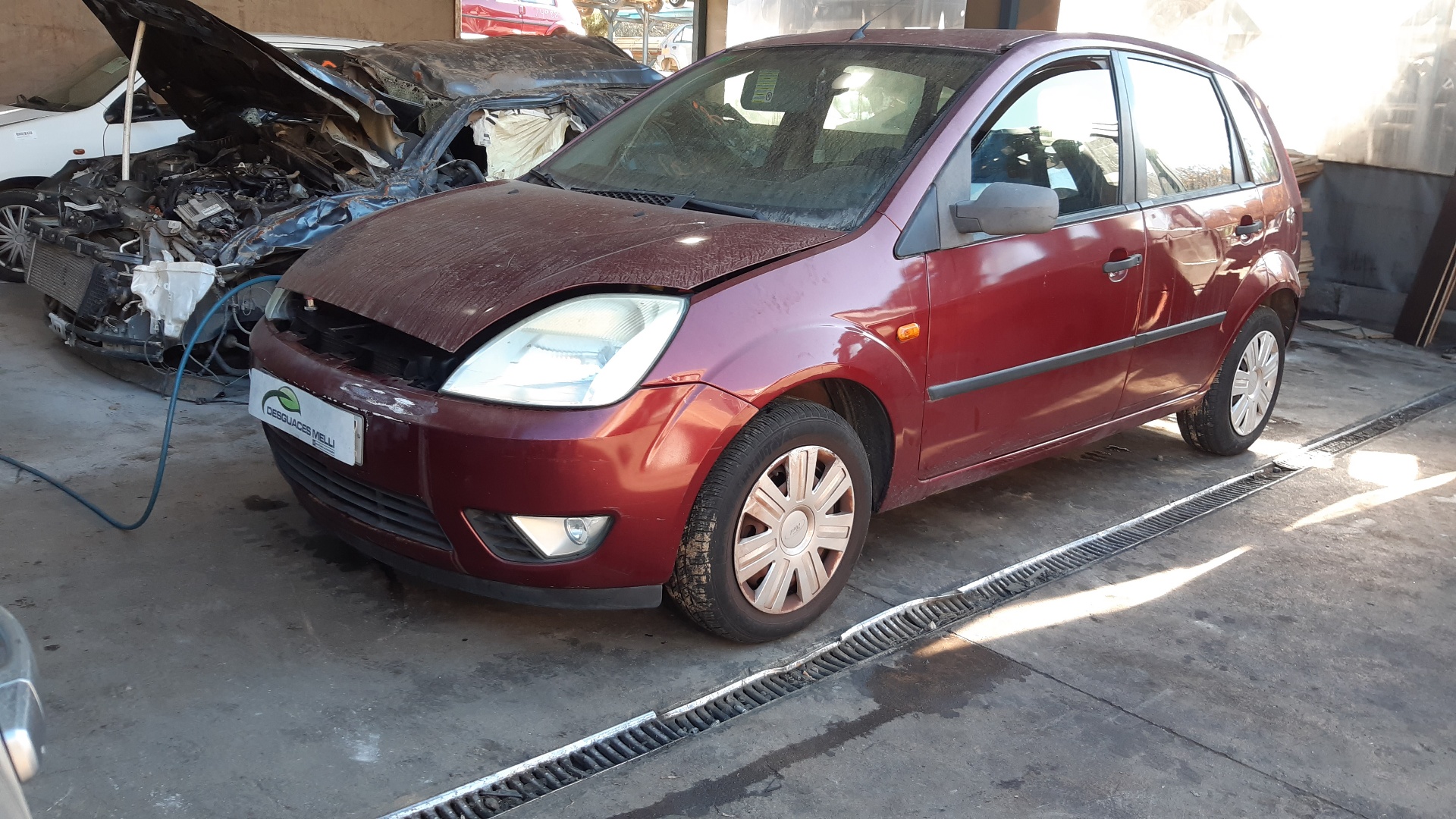 FORD Fiesta 5 generation (2001-2010) Bal első alsó keresztlengőkar 1436170 18756139