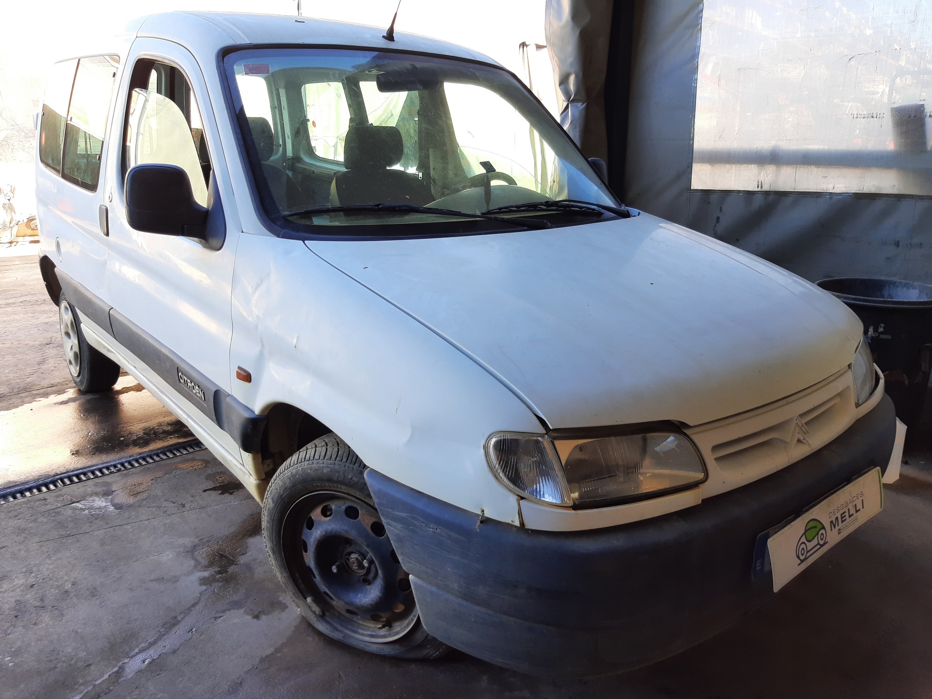 CITROËN Berlingo Бампер задний 7410CF 18715145