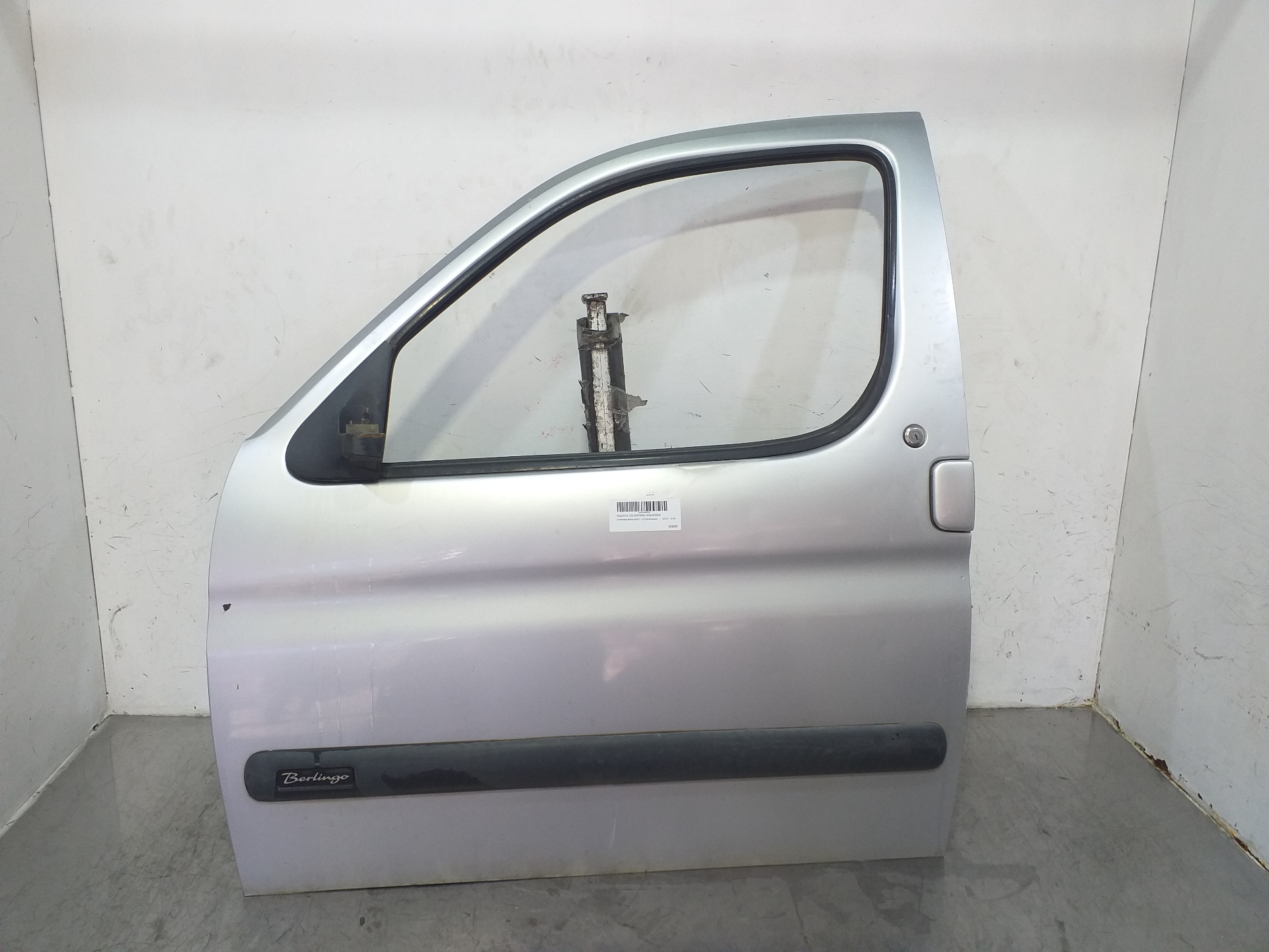 RENAULT Clio 1 generation (1990-1998) Front Left Door 9839337880 25605168