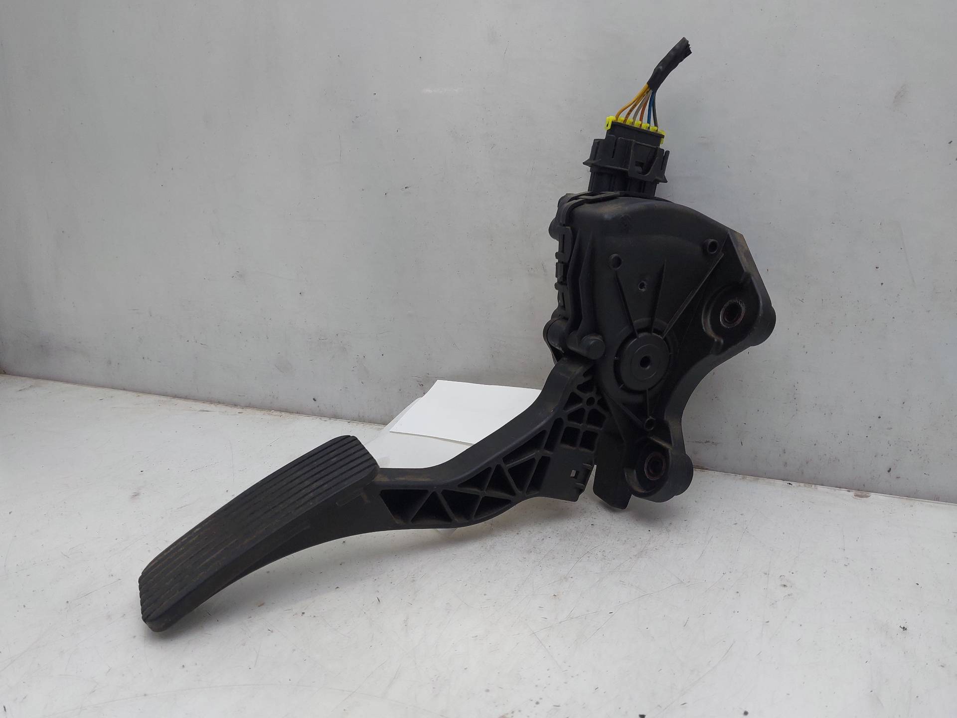 HYUNDAI i30 FD (1 generation) (2007-2012) Alte piese ale carcasei 32700XXXXX 22564473