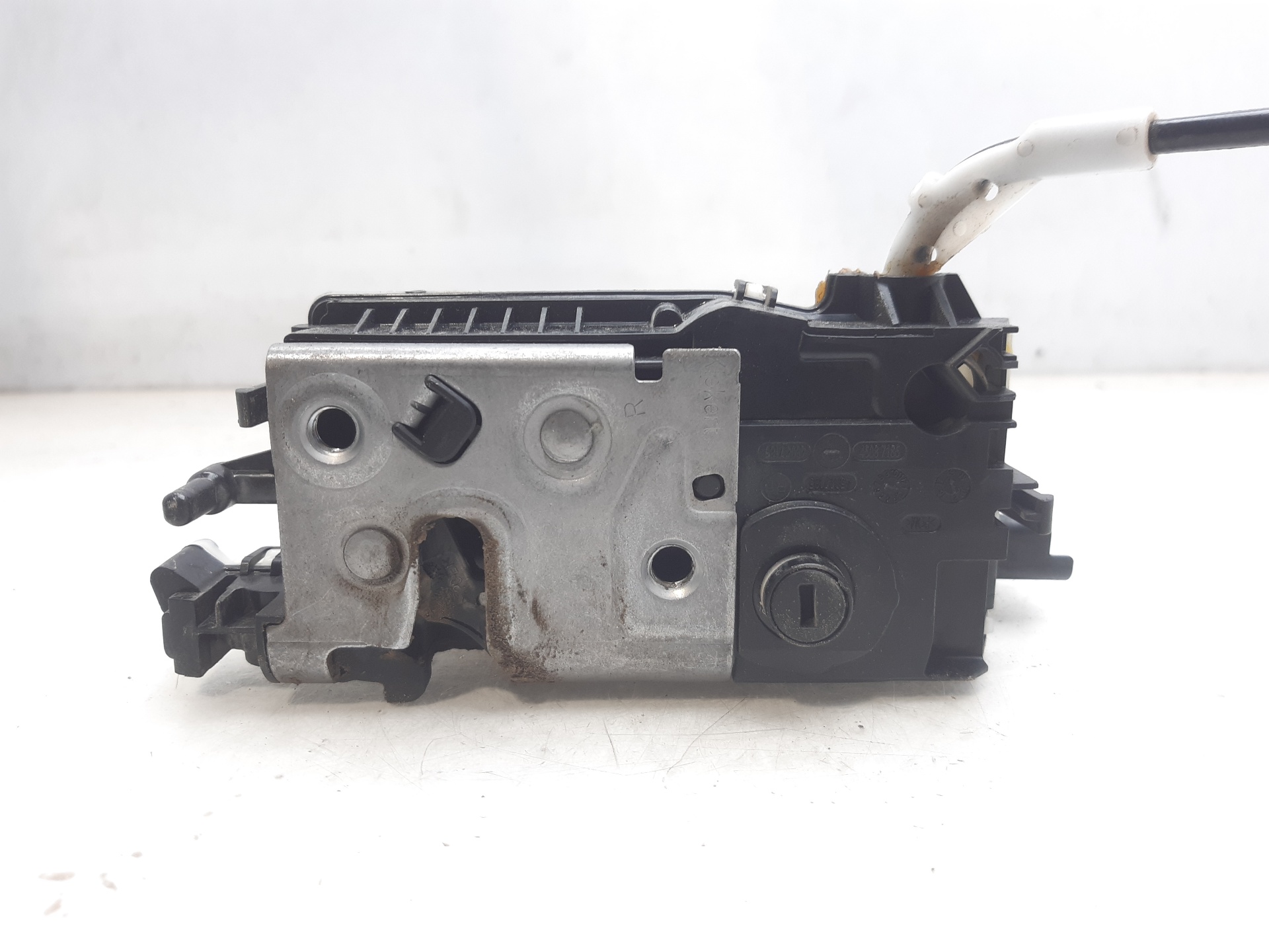 PEUGEOT 2008 1 generation (2013-2020) Front Right Door Lock 9812500780 24148540