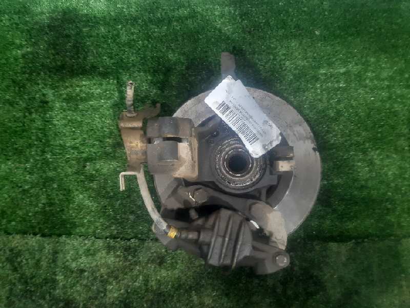 CITROËN Xsara 1 generation (1997-2004) Front Right Wheel Hub 364754 18405913