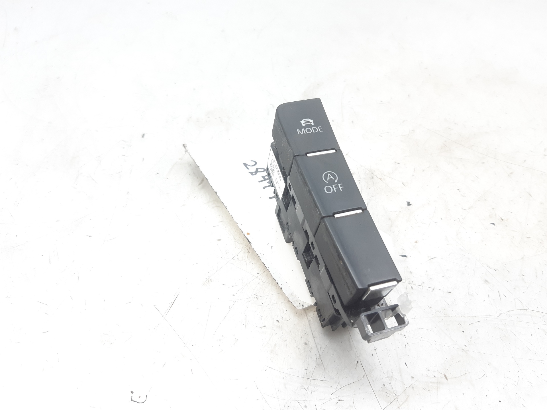 VOLKSWAGEN Variant VII TDI (2014-2024) Switches 5G1927137N 22066027