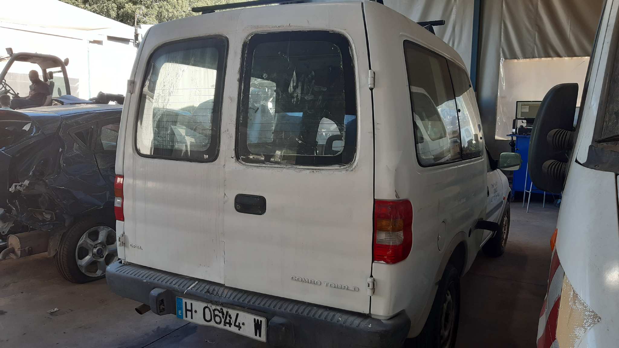 OPEL Combo B (1993-2001) Замок крышки багажника A045777 22038330