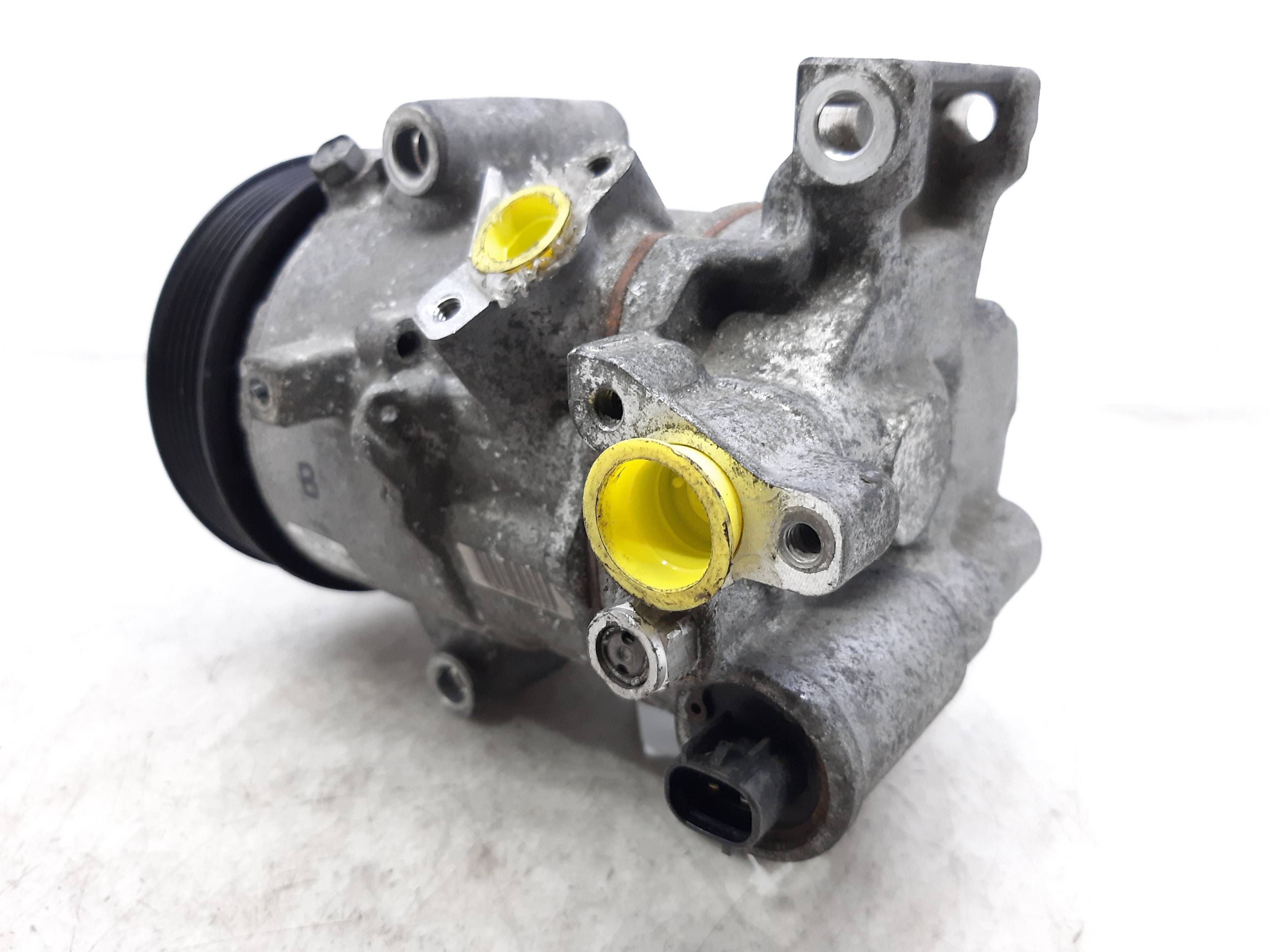 TOYOTA Auris 1 generation (2006-2012) Помпа кондиціонера 4472806581 25058310