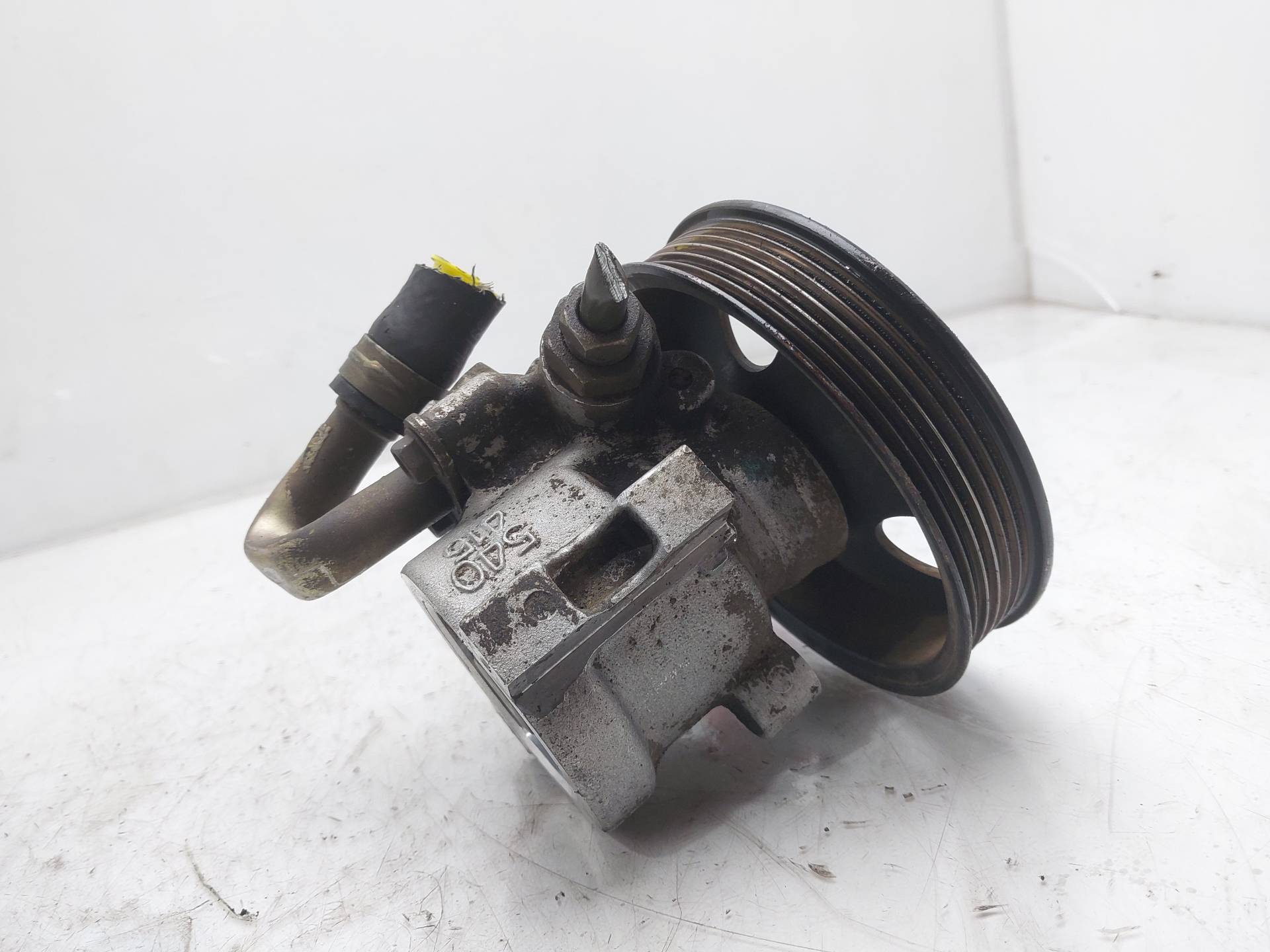 CHEVROLET Kalos 1 generation (2003-2008) Pompe de direction assistée 96535224 25324722