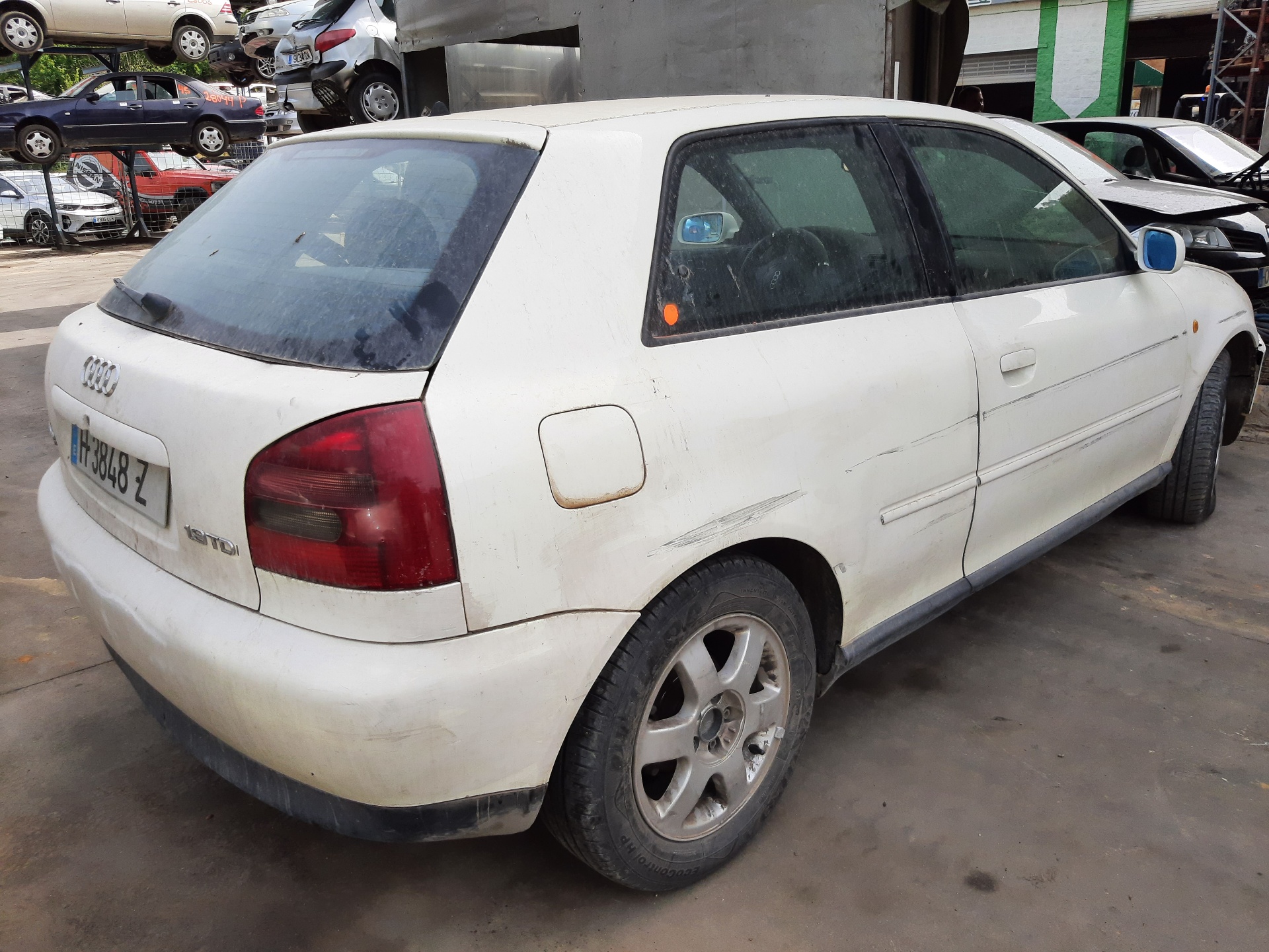 AUDI A3 8L (1996-2003) Priekinis dešinys žibintas 00150138 18795508