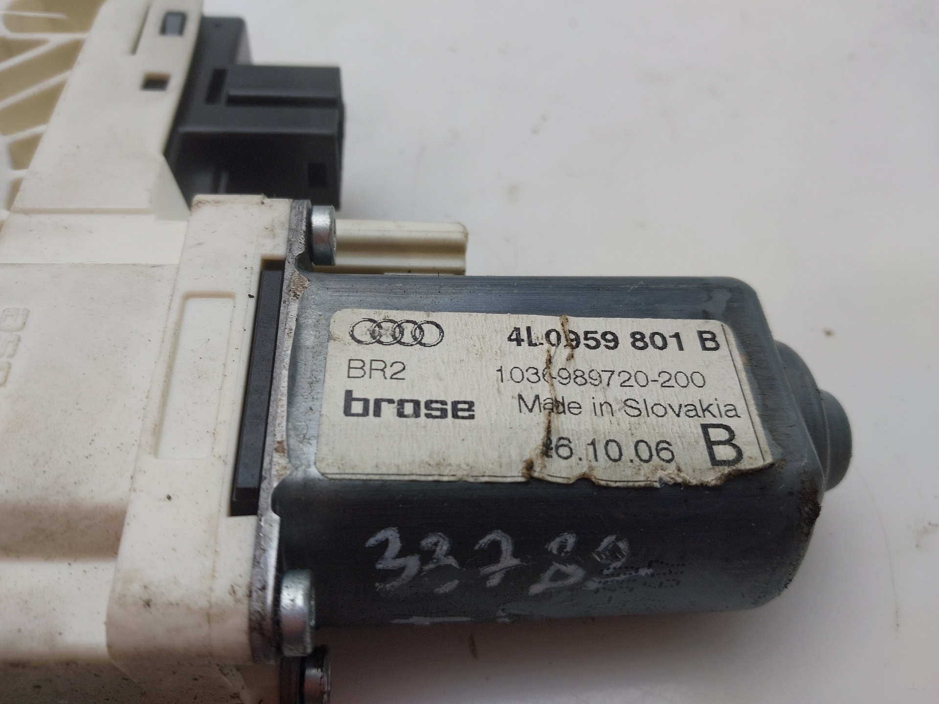 FORD USA Q7 4L (2005-2015) Rear Left Door Window Control Motor 4L0959801B 23777018