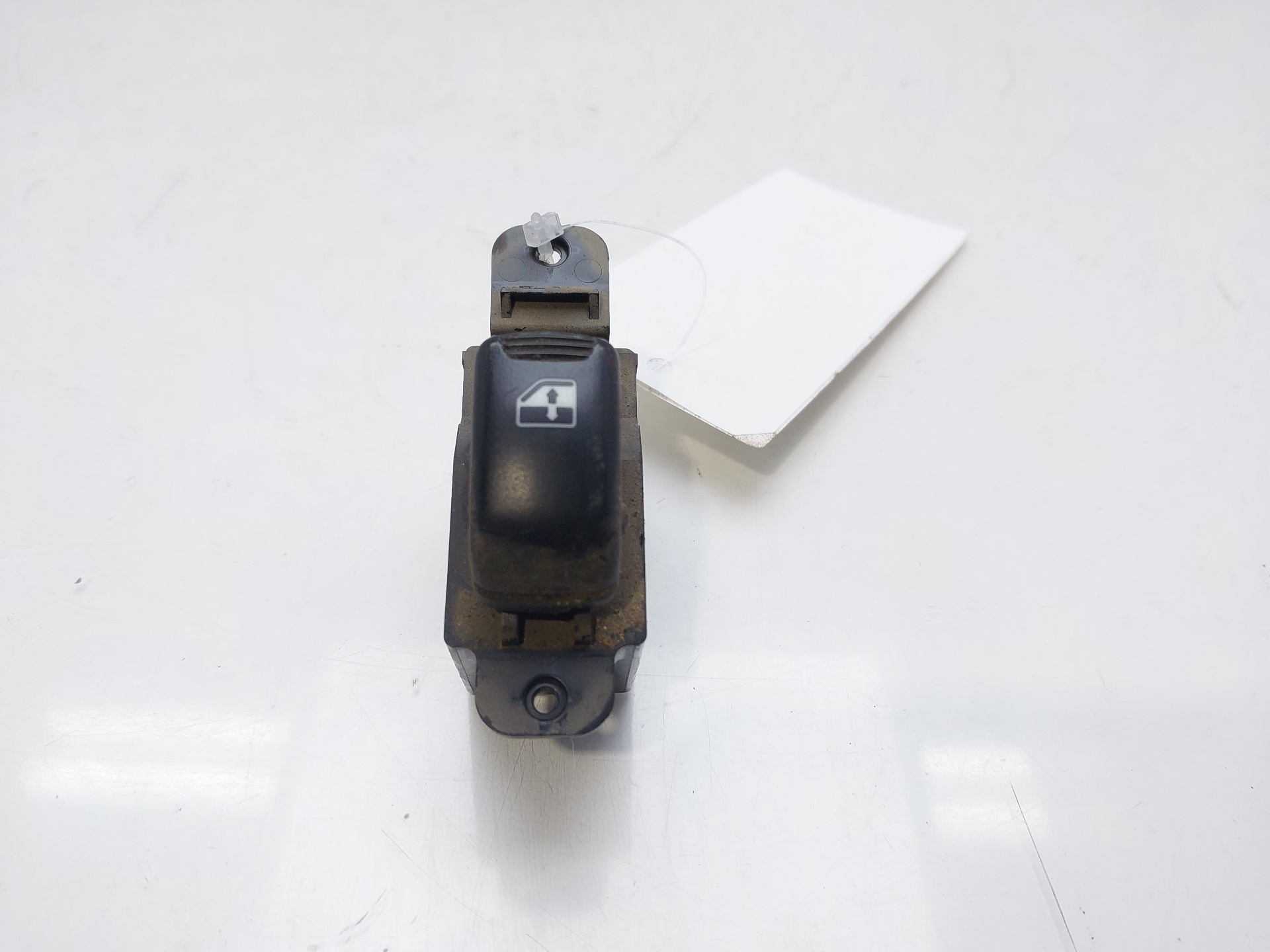 HYUNDAI Santa Fe SM (2000-2013) Кнопка стеклоподъемника задней правой двери 935753C010 20144853