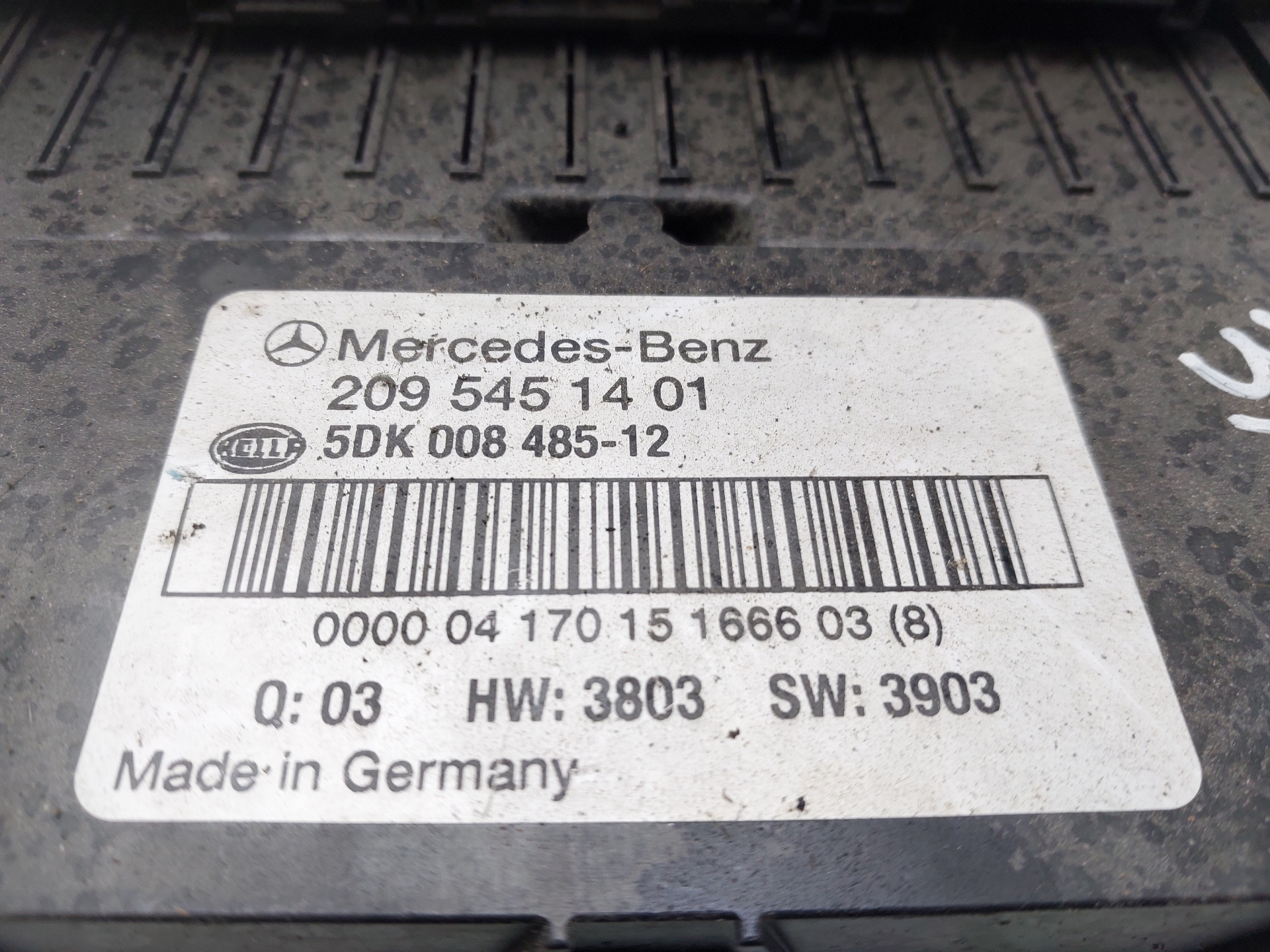 MERCEDES-BENZ C-Class W203/S203/CL203 (2000-2008) Блок предохранителей 2095451401 23575038