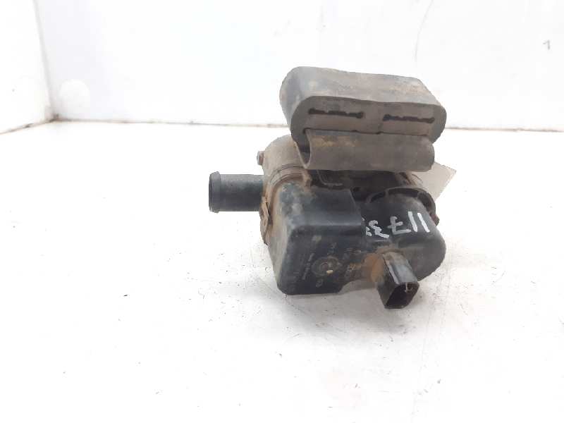 VOLVO XC90 1 generation (2002-2014) Pompe à eau 8631634 20171177