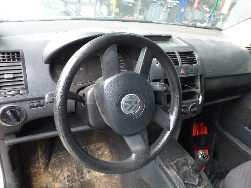 VOLKSWAGEN Polo 4 generation (2001-2009) Priekinių dešinių durų išorinė rankenėlė 3B0837207CFKZ 22075051