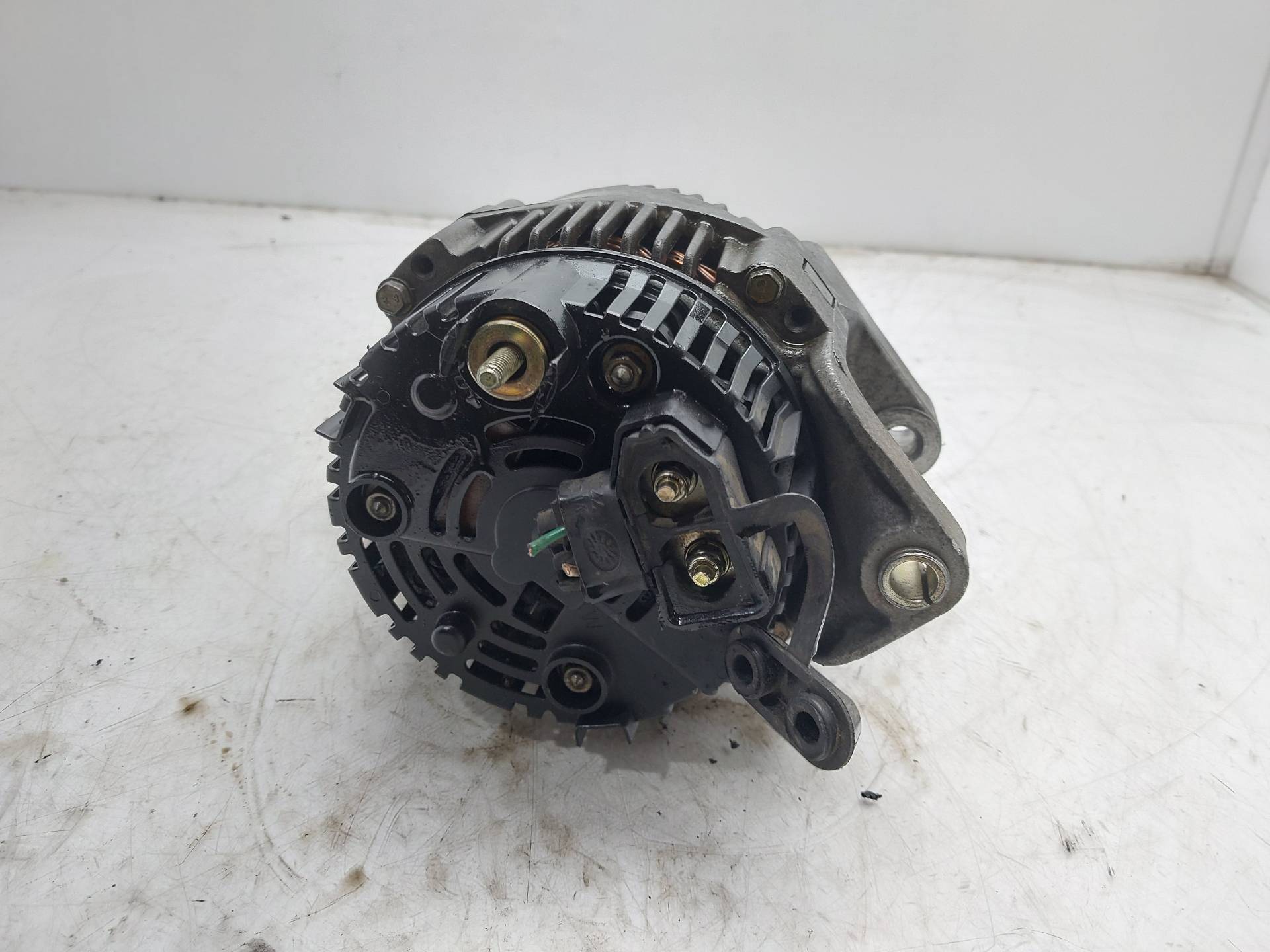 VOLVO S40 1 generation (1996-2004) Alternator 7700424582 24138887