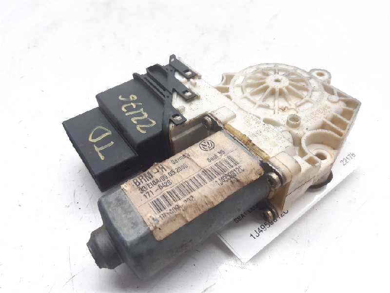 SEAT Leon 1 generation (1999-2005) Rear Right Door Window Control Motor 1J4959812C 18612286