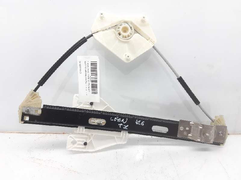 SEAT Leon 3 generation (2012-2020) Ridicator geam ușă dreapta spate 5F4839461D 18532619