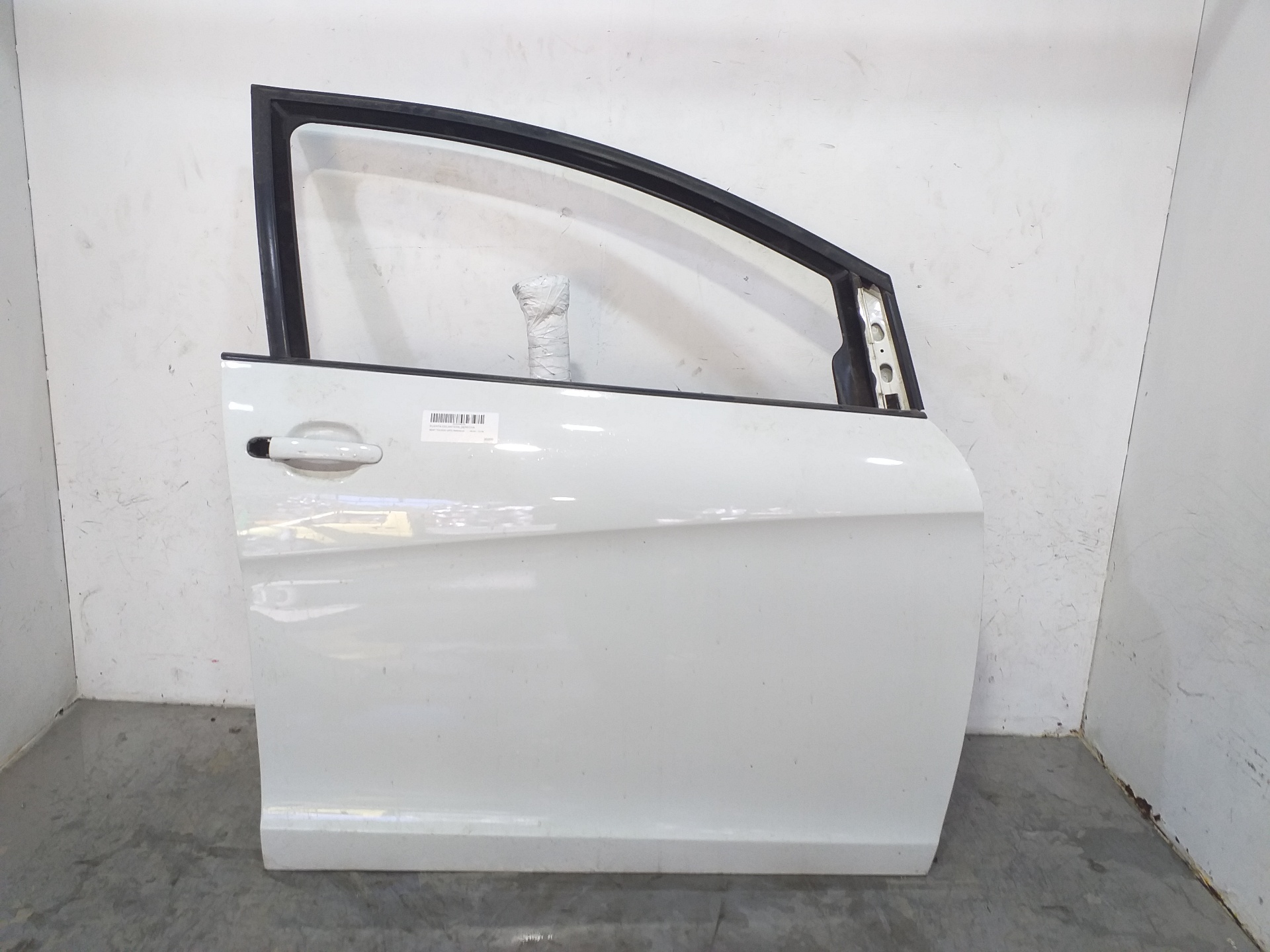 SEAT Toledo 3 generation (2004-2010) Передняя правая дверь 5P0831056 26677784