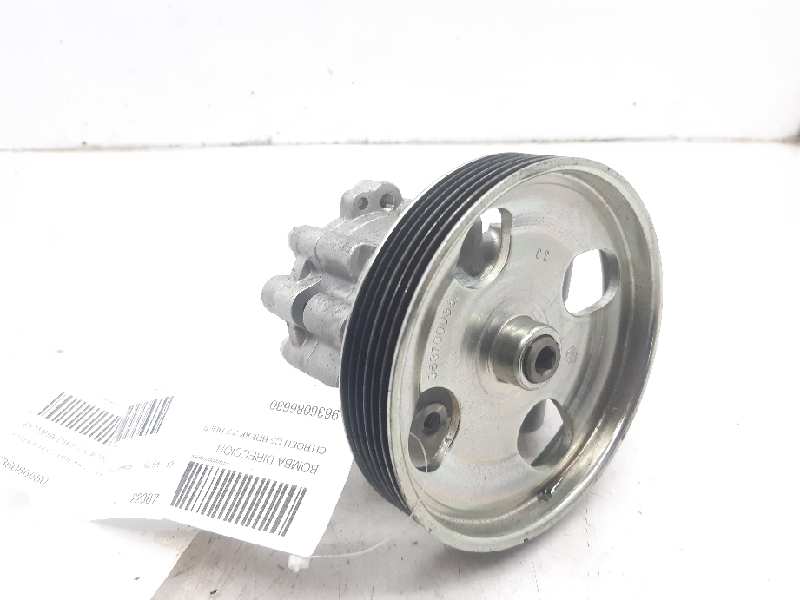 CITROËN C5 1 generation (2001-2008) Vairo stiprintuvo siurblys 9636086680 18624253