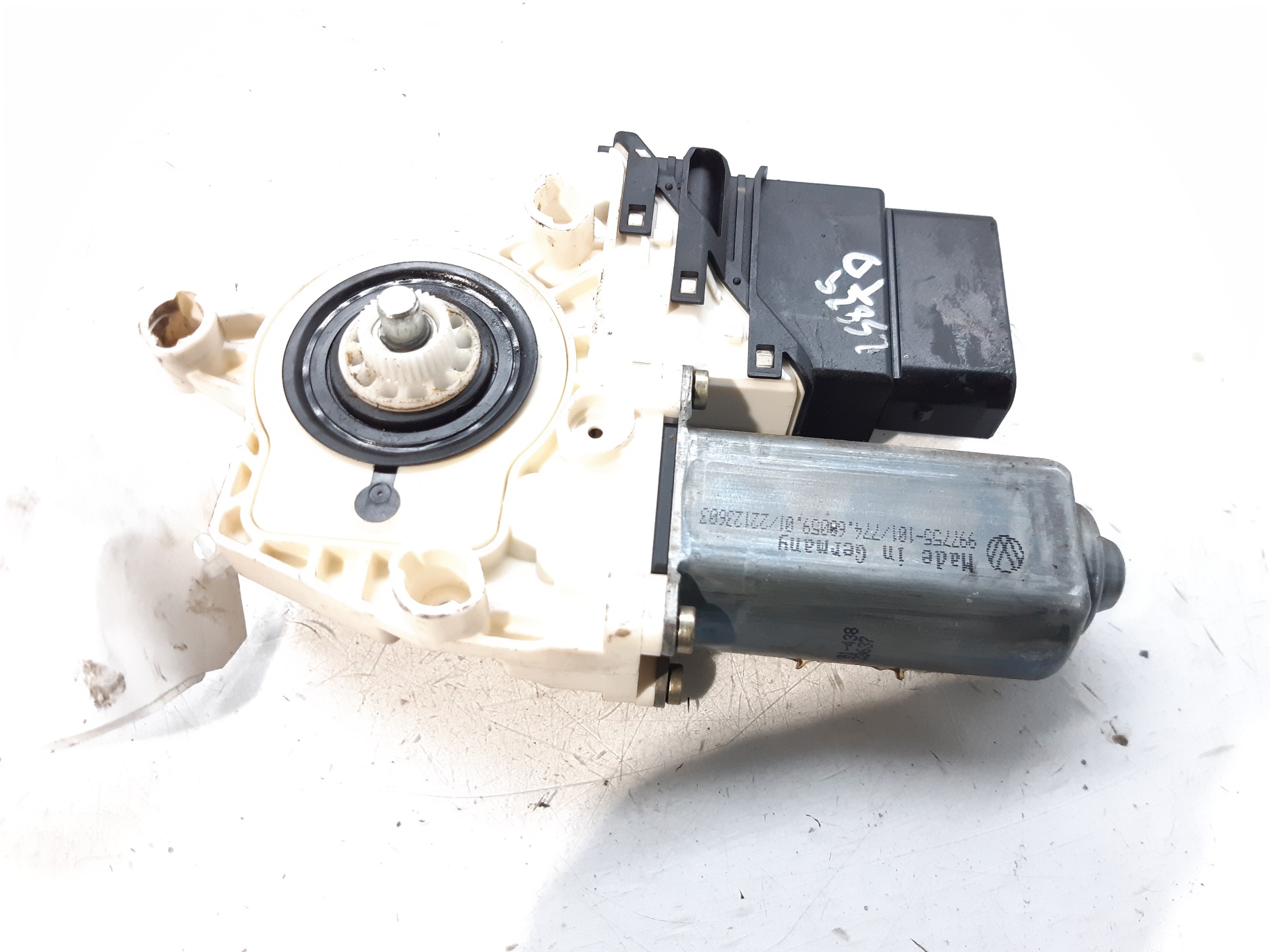 VOLKSWAGEN Golf 5 generation (2003-2009) Rear Right Door Window Control Motor 1K0959704FFKZ 18755703