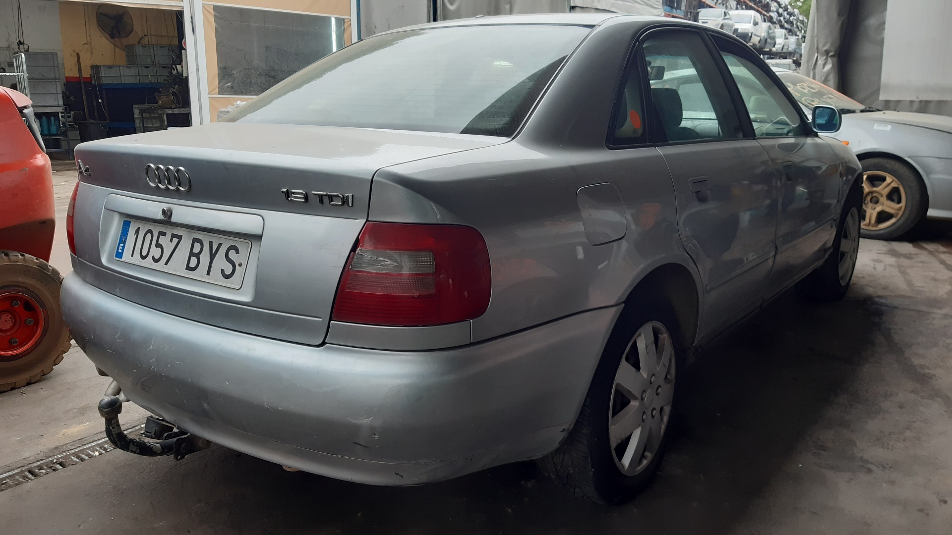 AUDI A3 8L (1996-2003) Наружная ручка передней левой двери 4A0837205D 24129330