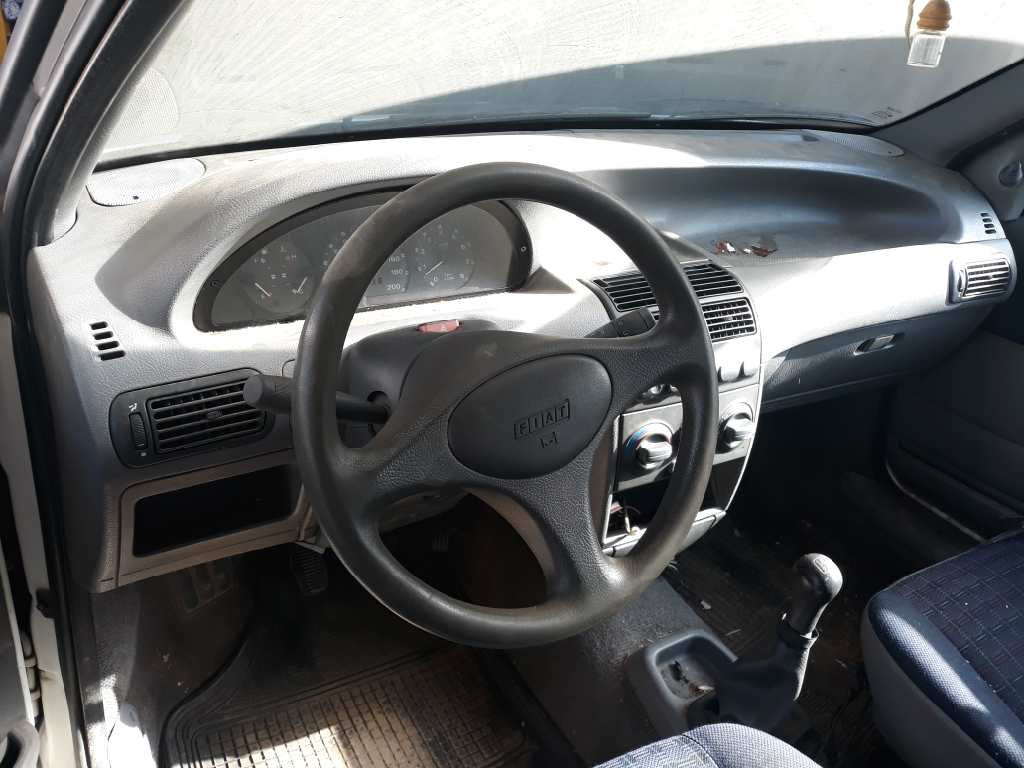 FIAT Punto 1 generation (1993-1999) Стеклоподъемник передней правой двери 0046736432 18397034