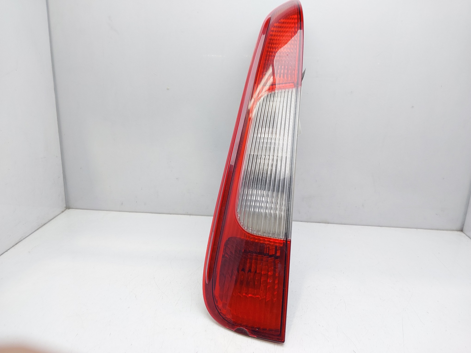 FORD C-Max 1 generation (2003-2010) Rear Left Taillight 3M5113A603AA 21187002