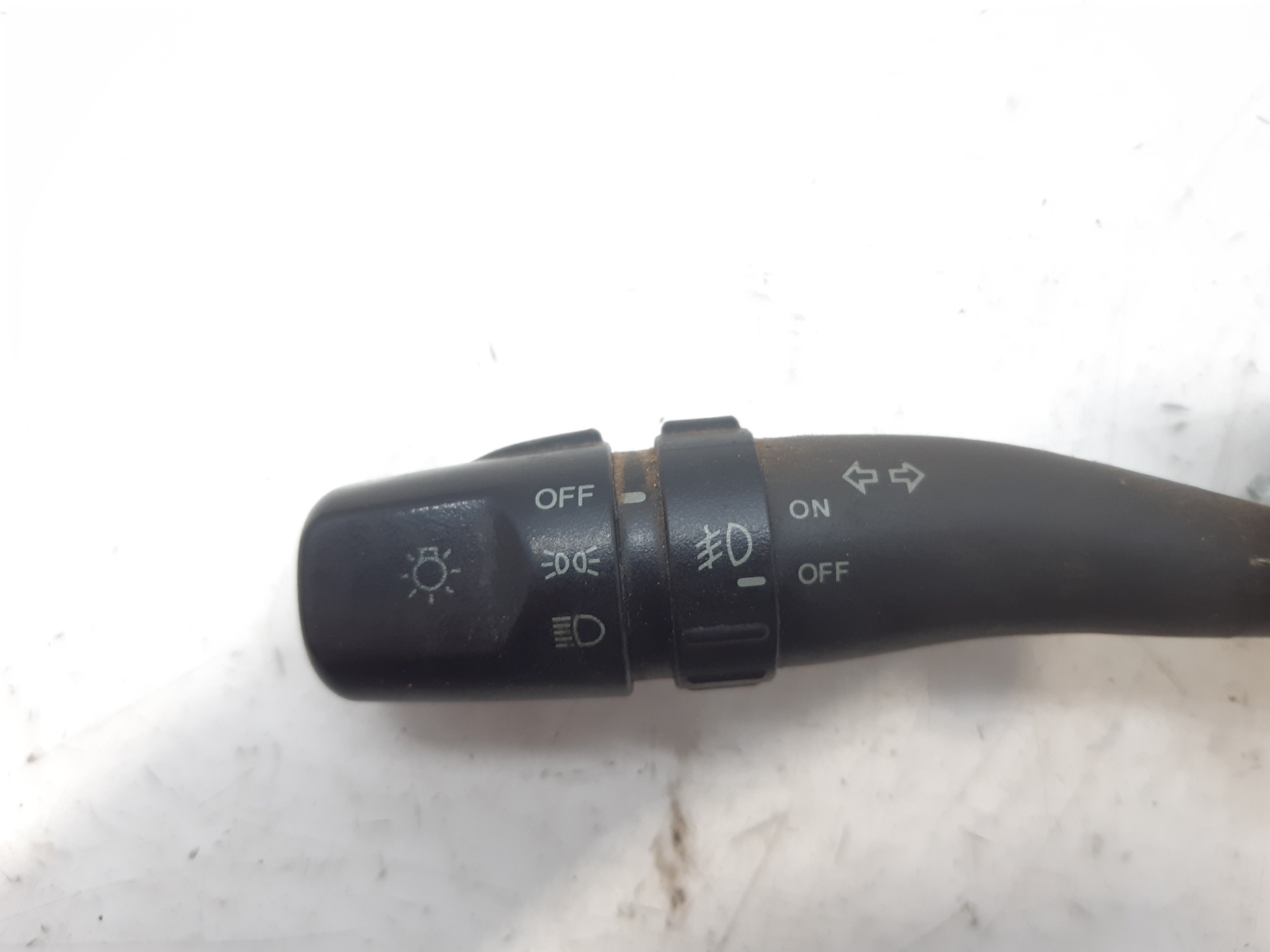 KIA Sorento 1 generation (2002-2011) Headlight Switch Control Unit 934103E010 22439867