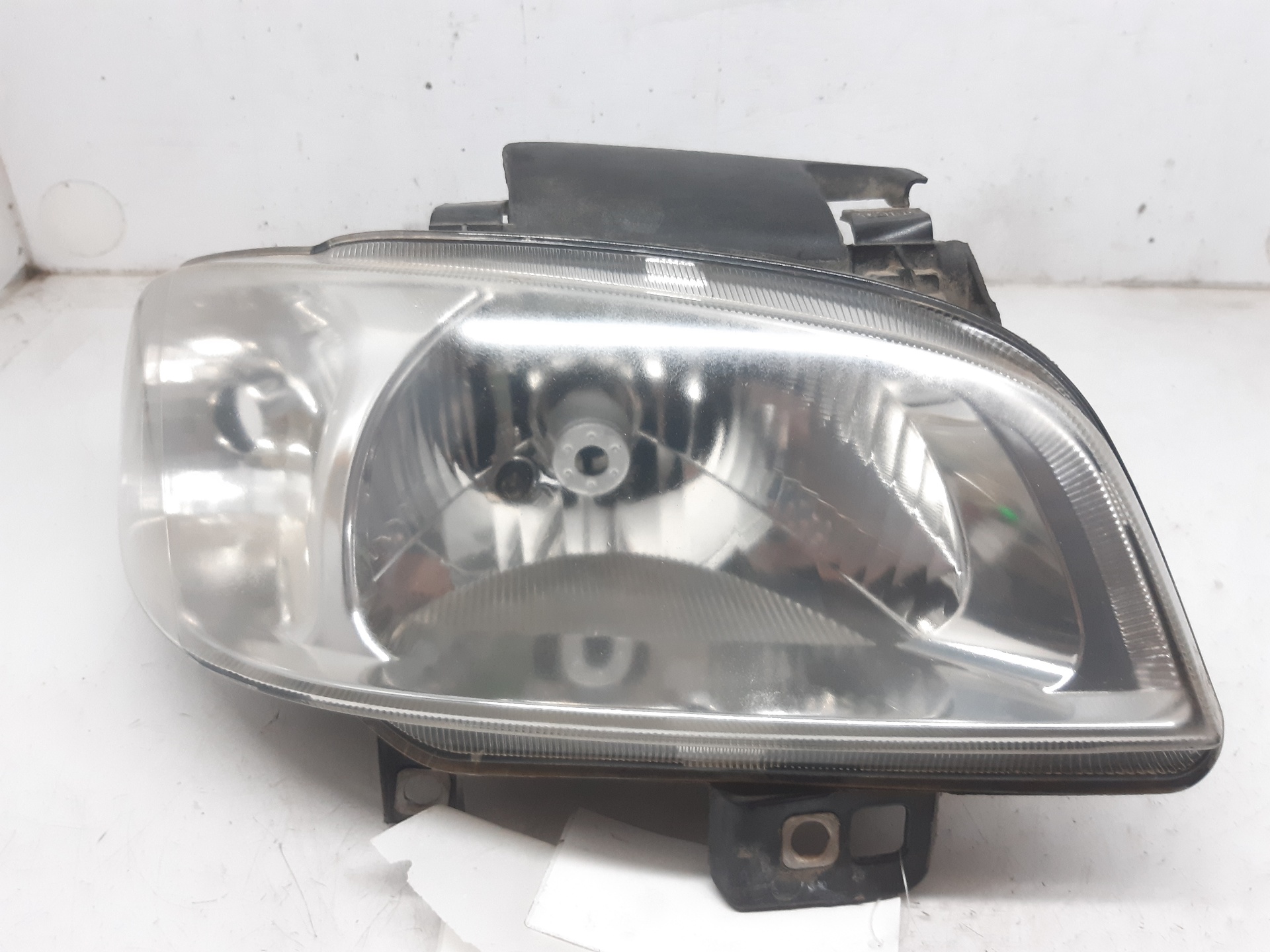 SEAT Cordoba 1 generation (1993-2003) Front Right Headlight 6K1941044A 18722055