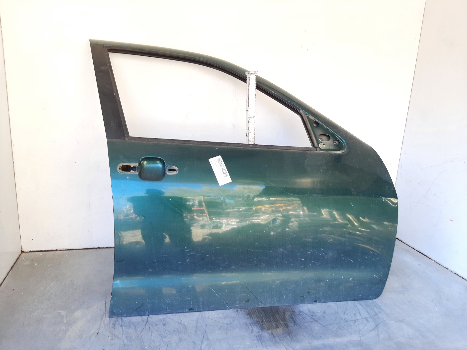 SEAT Ibiza 2 generation (1993-2002) Front Right Door 6K4831052C 22453945