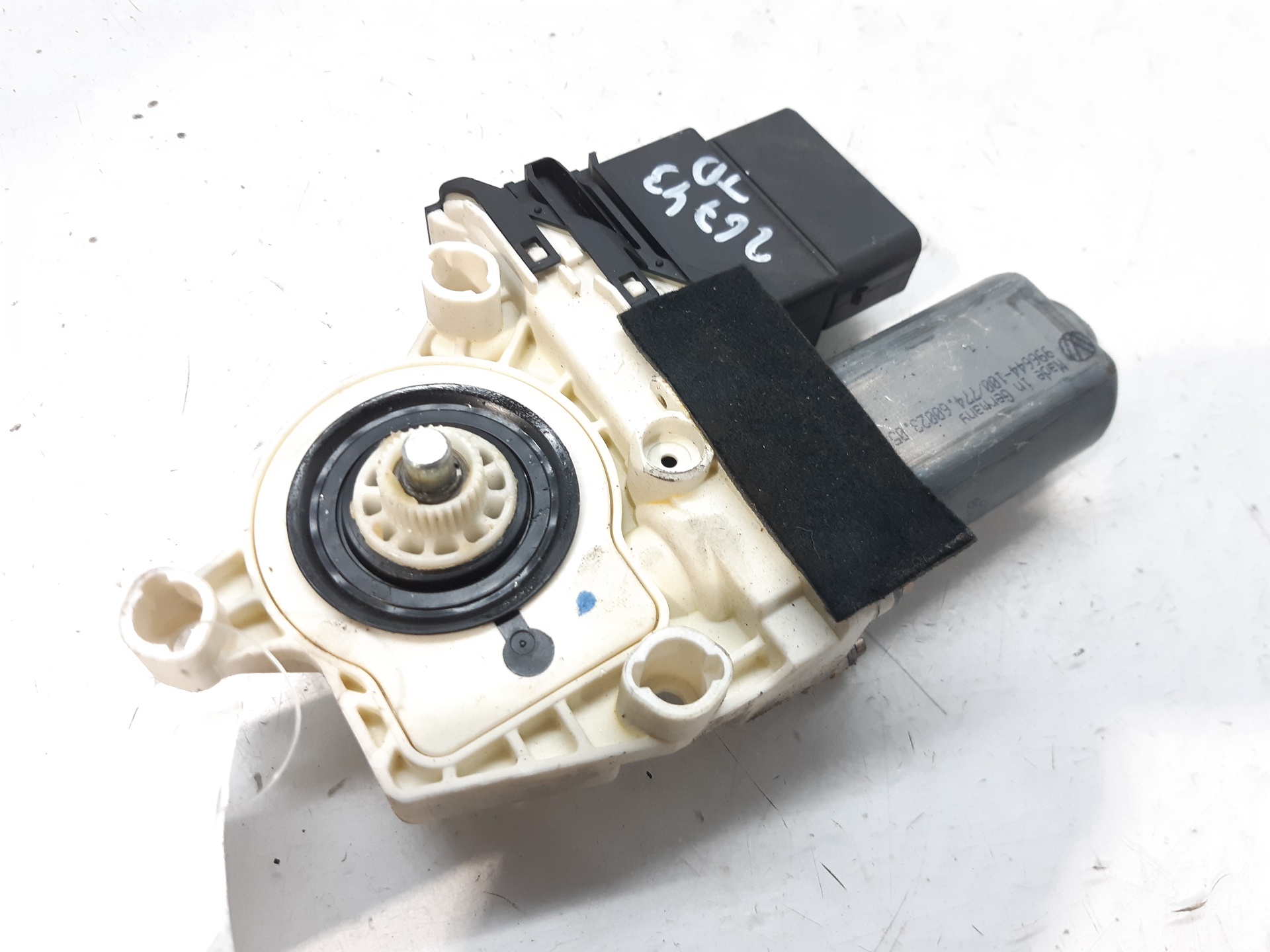 SEAT Toledo 3 generation (2004-2010) Rear Right Door Window Control Motor 5P0839402 20792452