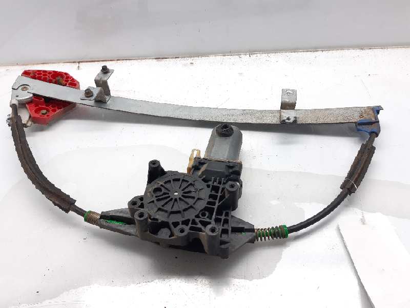 FORD Mondeo 2 generation (1996-2000) Forreste højre dør vinduesregulator 1059773 18550173